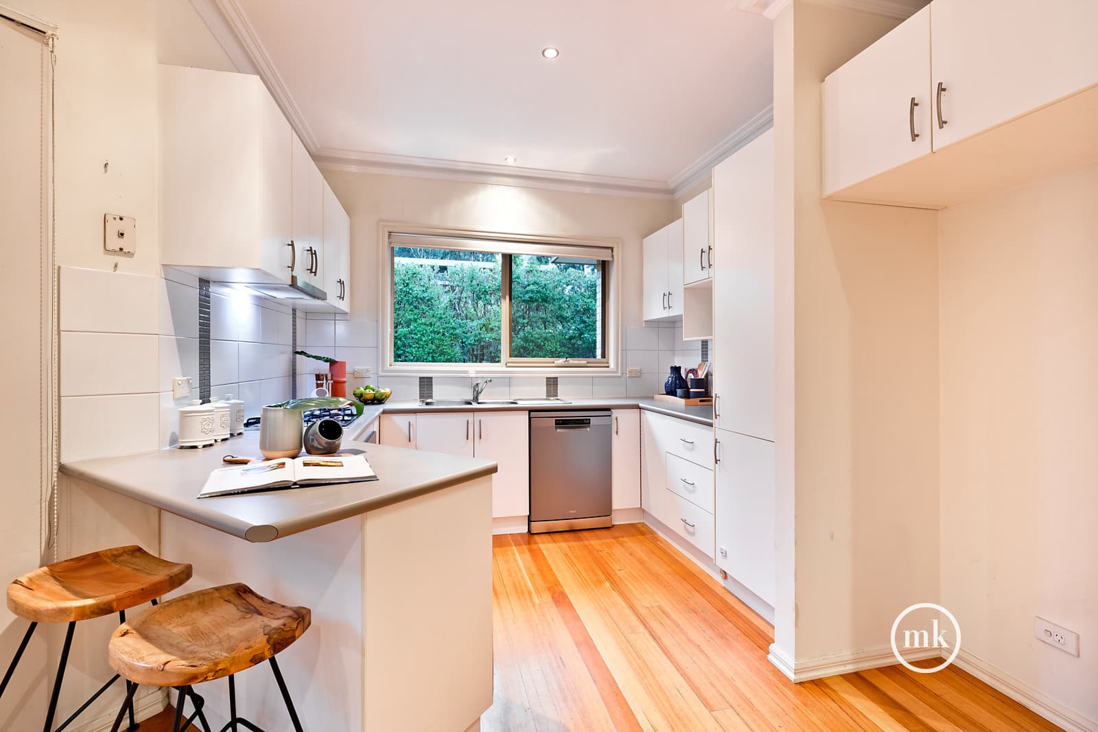 2/23 Woodland Grove, Montmorency, Montmorency - Thumbnail 6