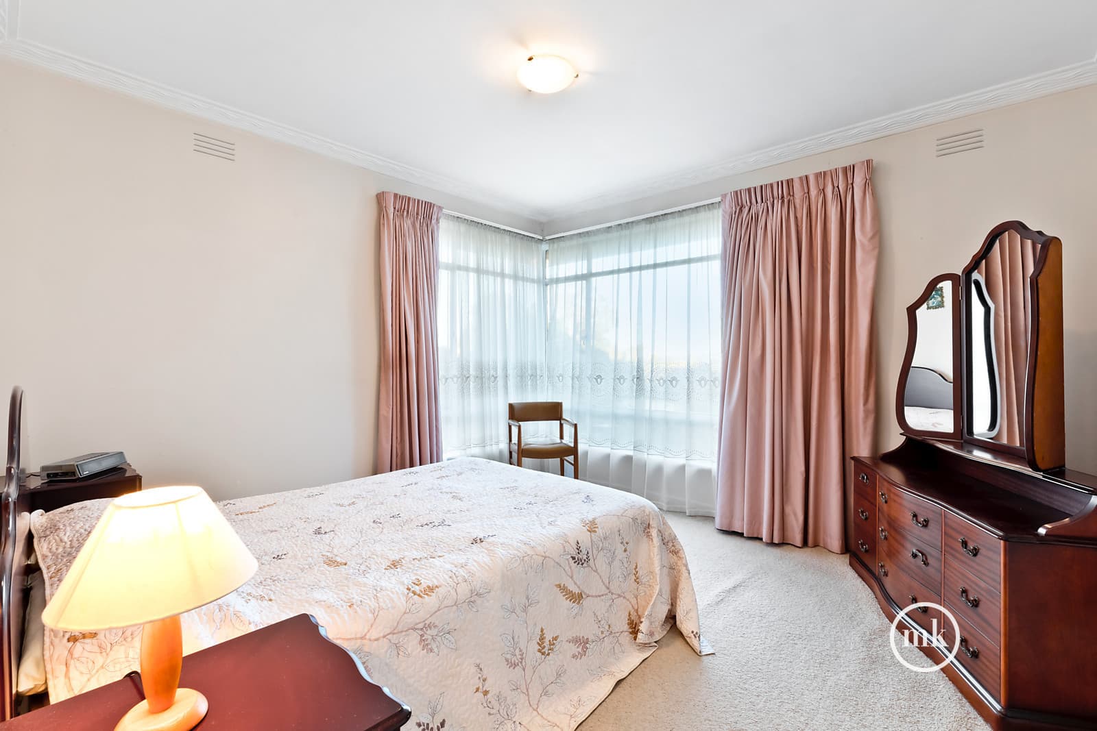 8 Dumossa Avenue, Bulleen, Bulleen - Thumbnail 7