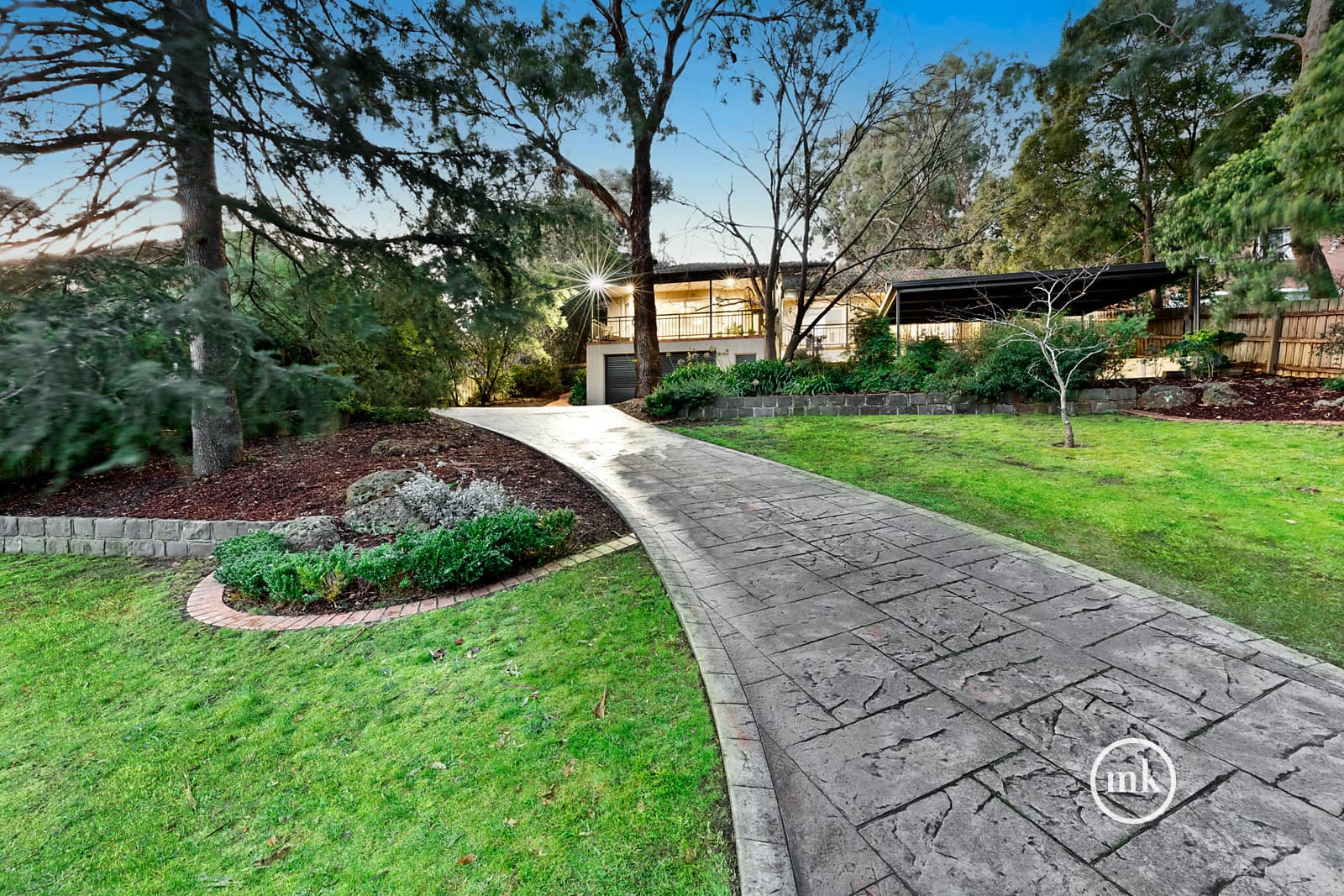 Greensborough, Greensborough - Thumbnail 3