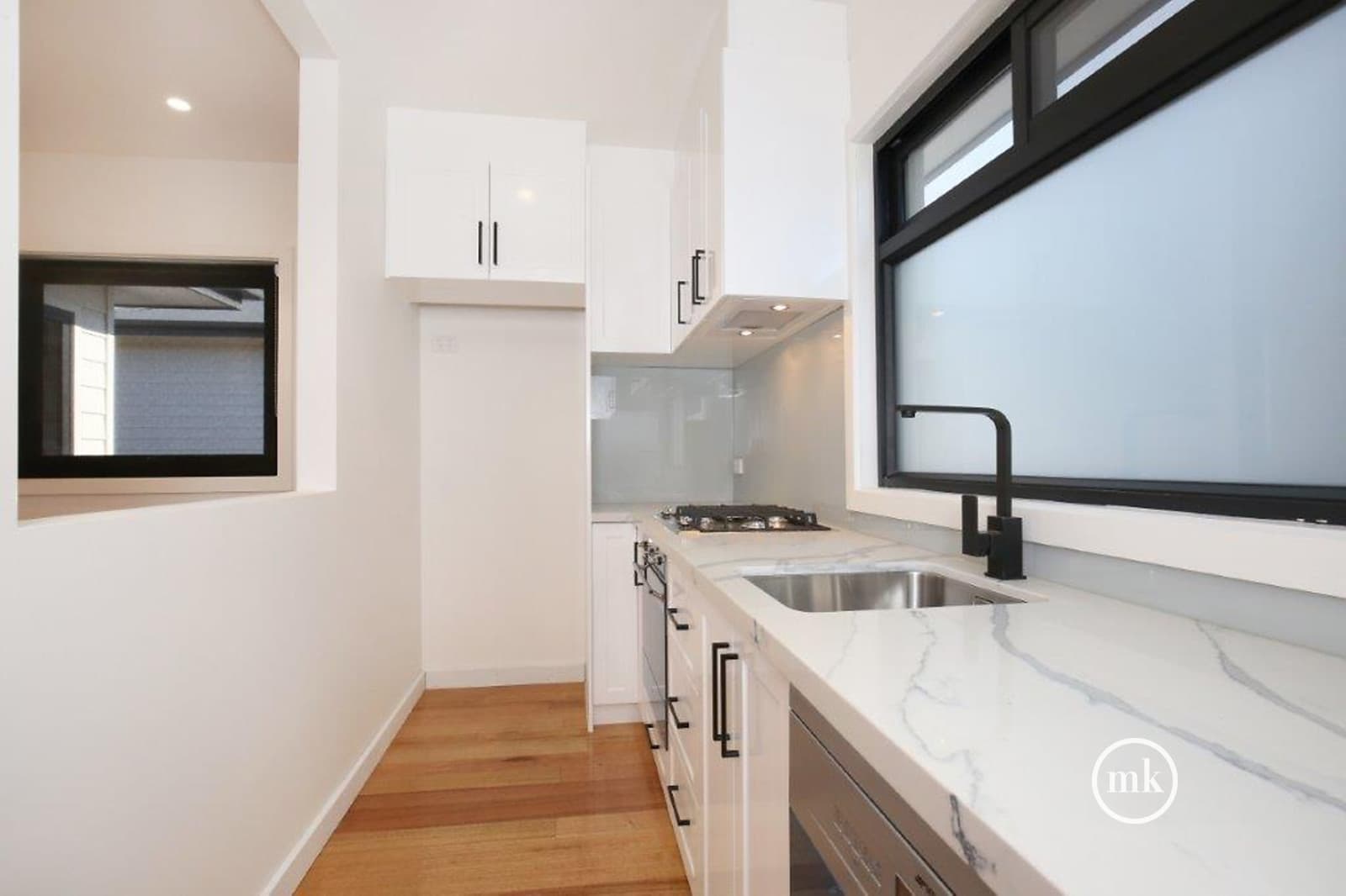 1b Rubicon Street, Reservoir, Reservoir - Thumbnail 6