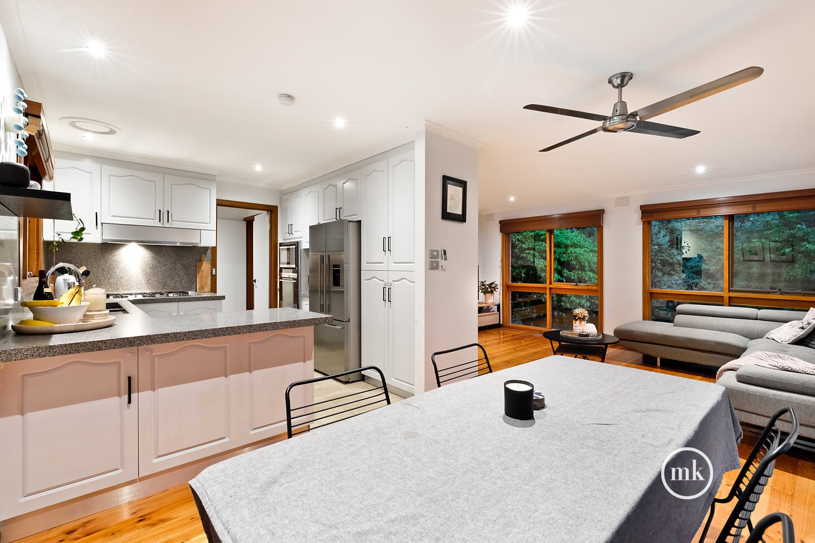 2/175 Mountain View Road, Greensborough, Mount Pritchard - Thumbnail 3