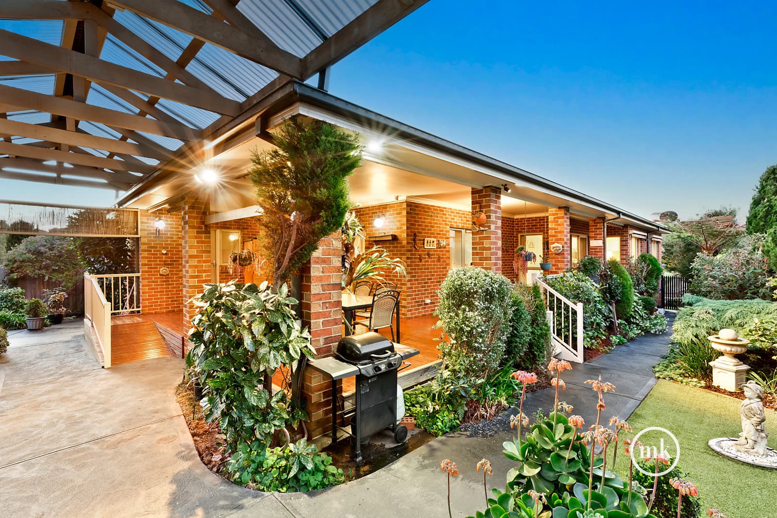 18 Cockatiel Place, Diamond Creek, Diamond Creek - Thumbnail 2
