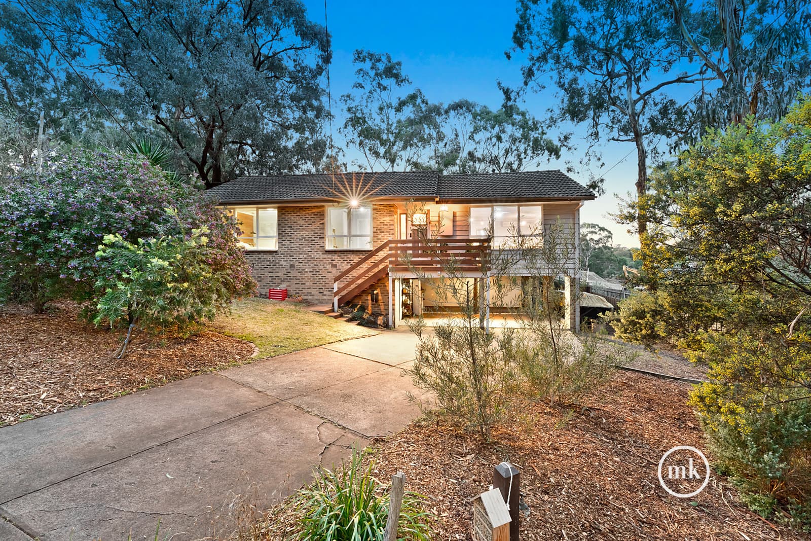 6 Paraweena Court, Greensborough, Greensborough - Thumbnail 2
