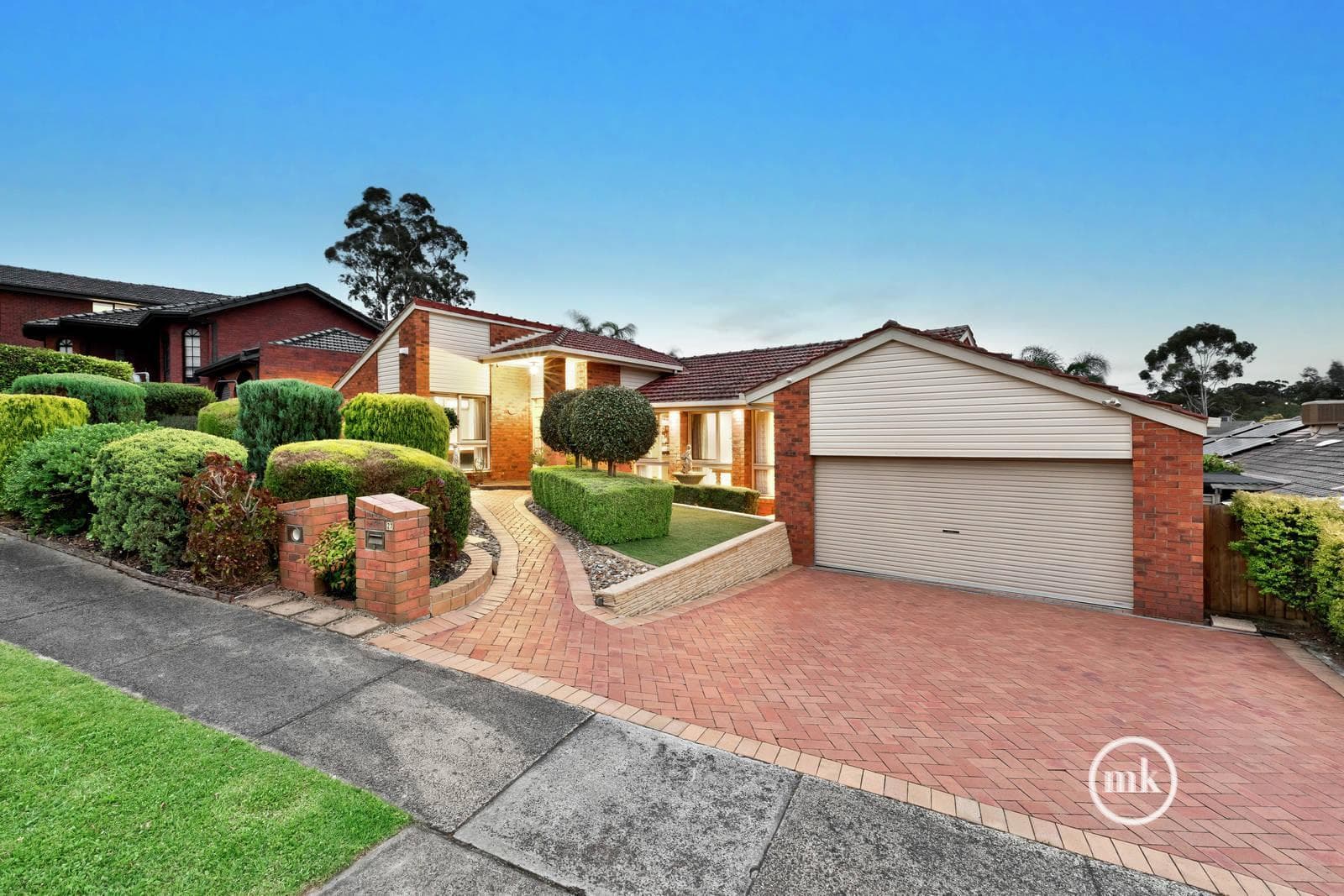 Greensborough, Greensborough - Thumbnail 2