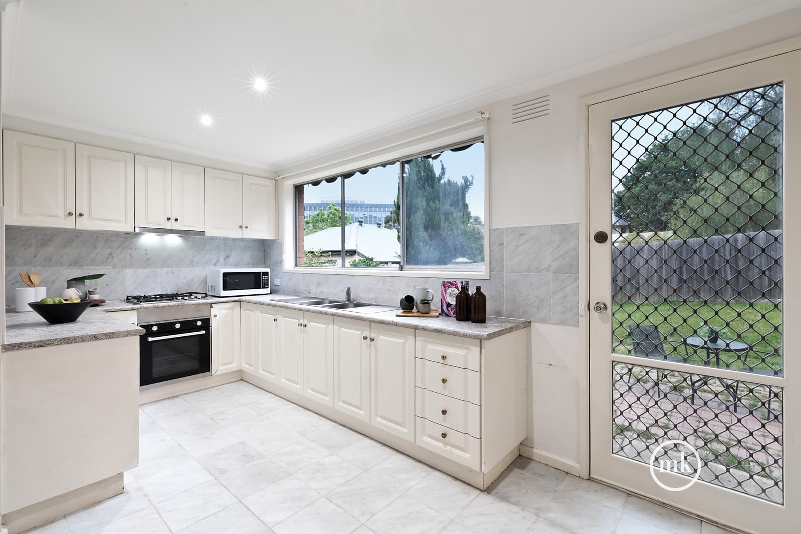 5 Stubley Court, Greensborough, Mount Austin - Thumbnail 5