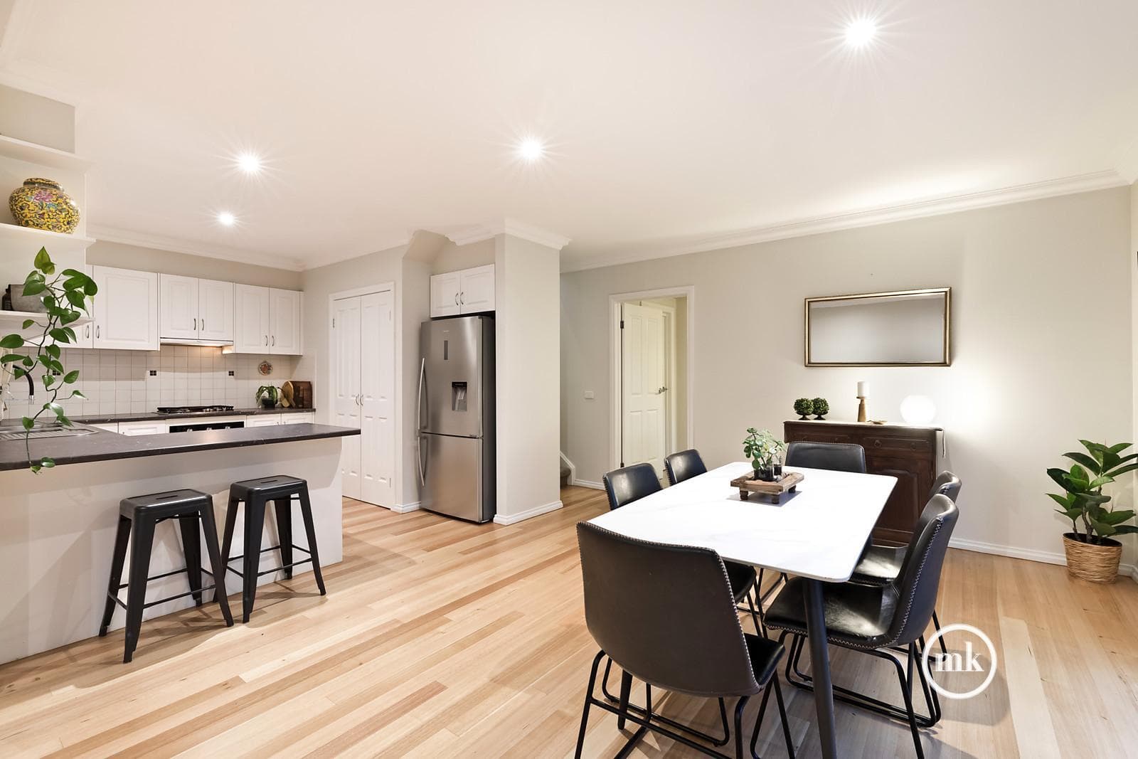 2/20 Willis Street, Greensborough, Greensborough - Thumbnail 6