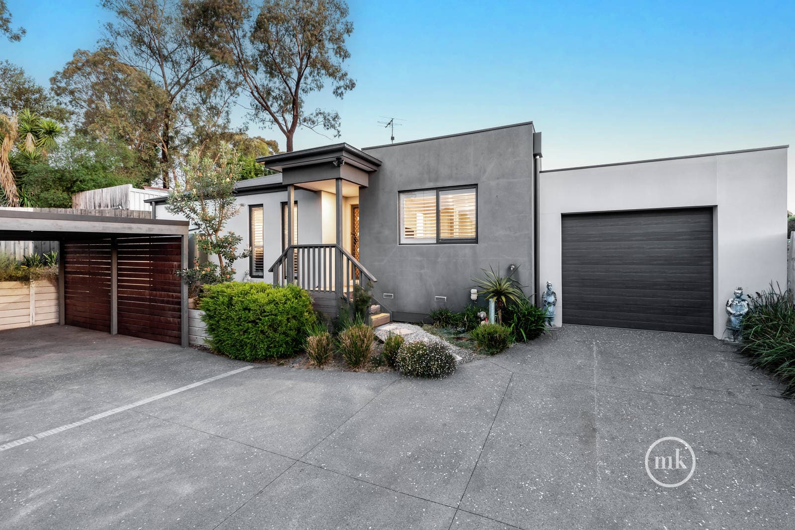 2/222 St Helena Road, Greensborough, Greensborough - Thumbnail 2