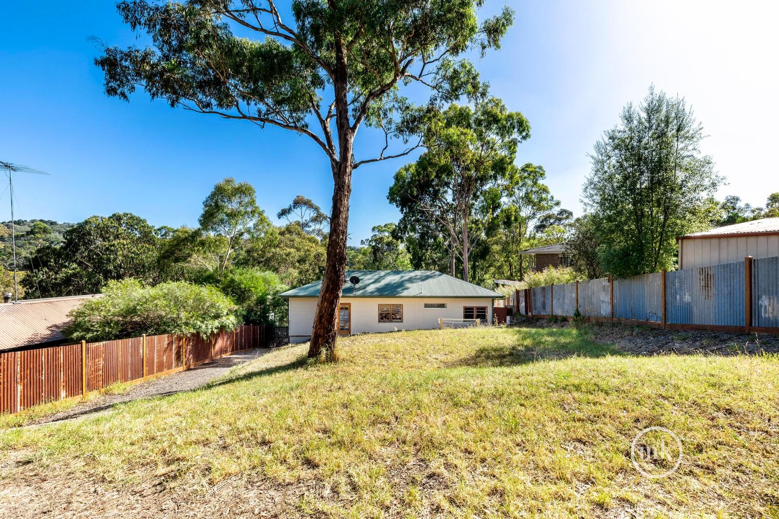 Hurstbridge, Hurstbridge - Thumbnail 8