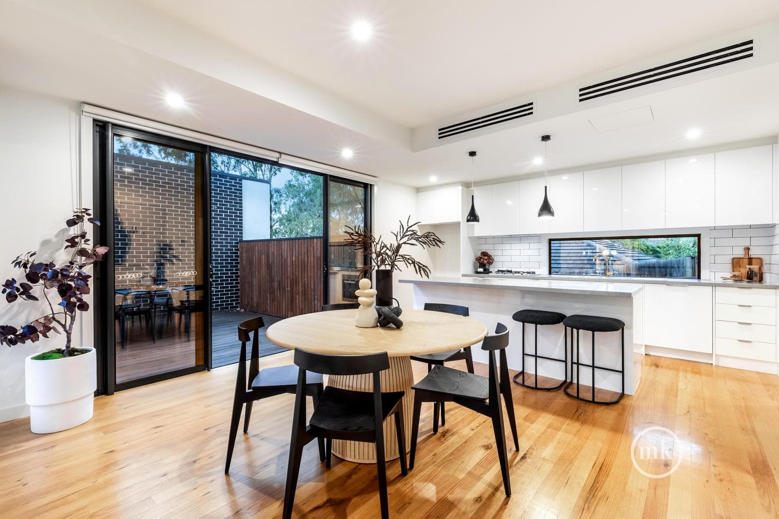 3/209 Nepean Street, Greensborough, Greensborough - Thumbnail 5