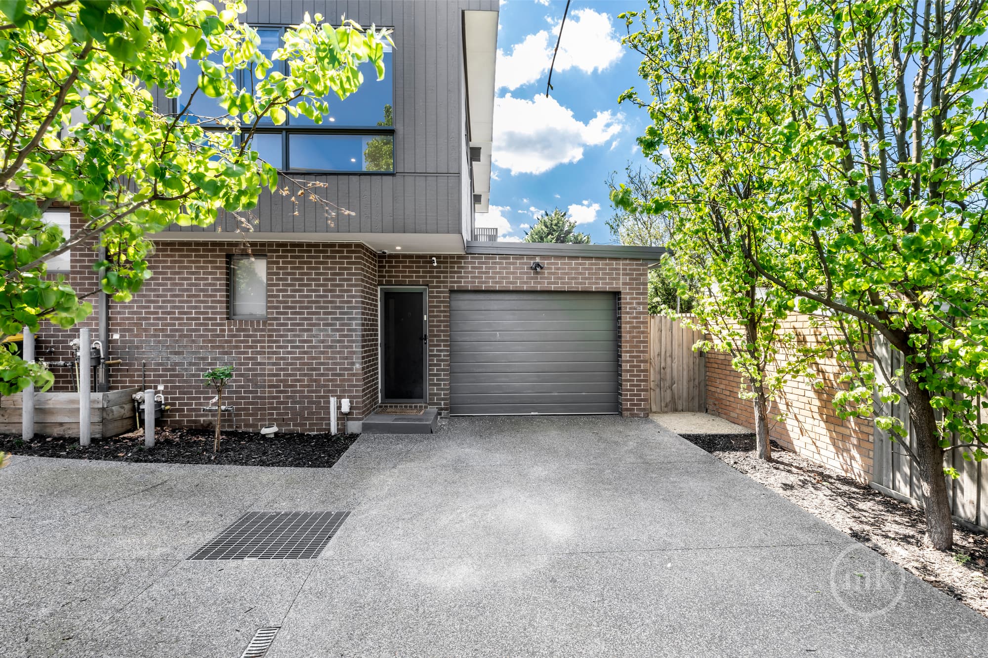 8/30-32 Lyonsville Avenue, Preston, Preston - Thumbnail 2