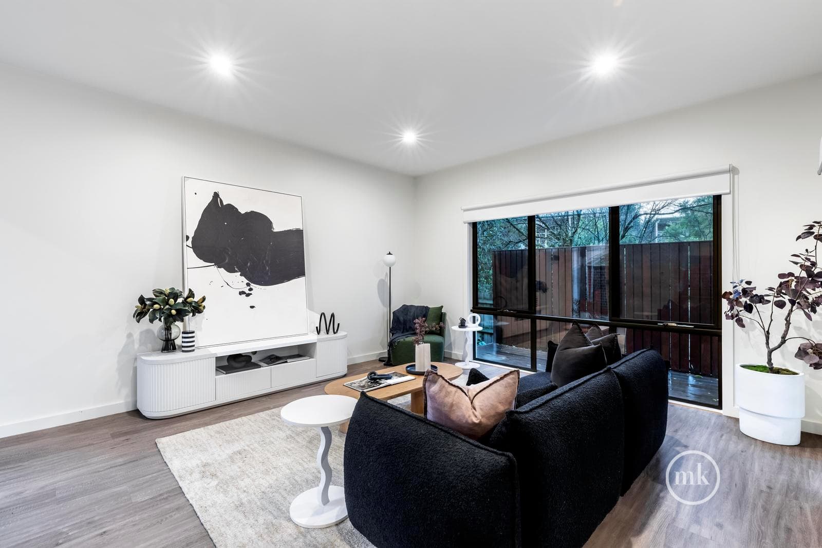 4/209 Nepean Street, Greensborough, Greensborough - Thumbnail 3