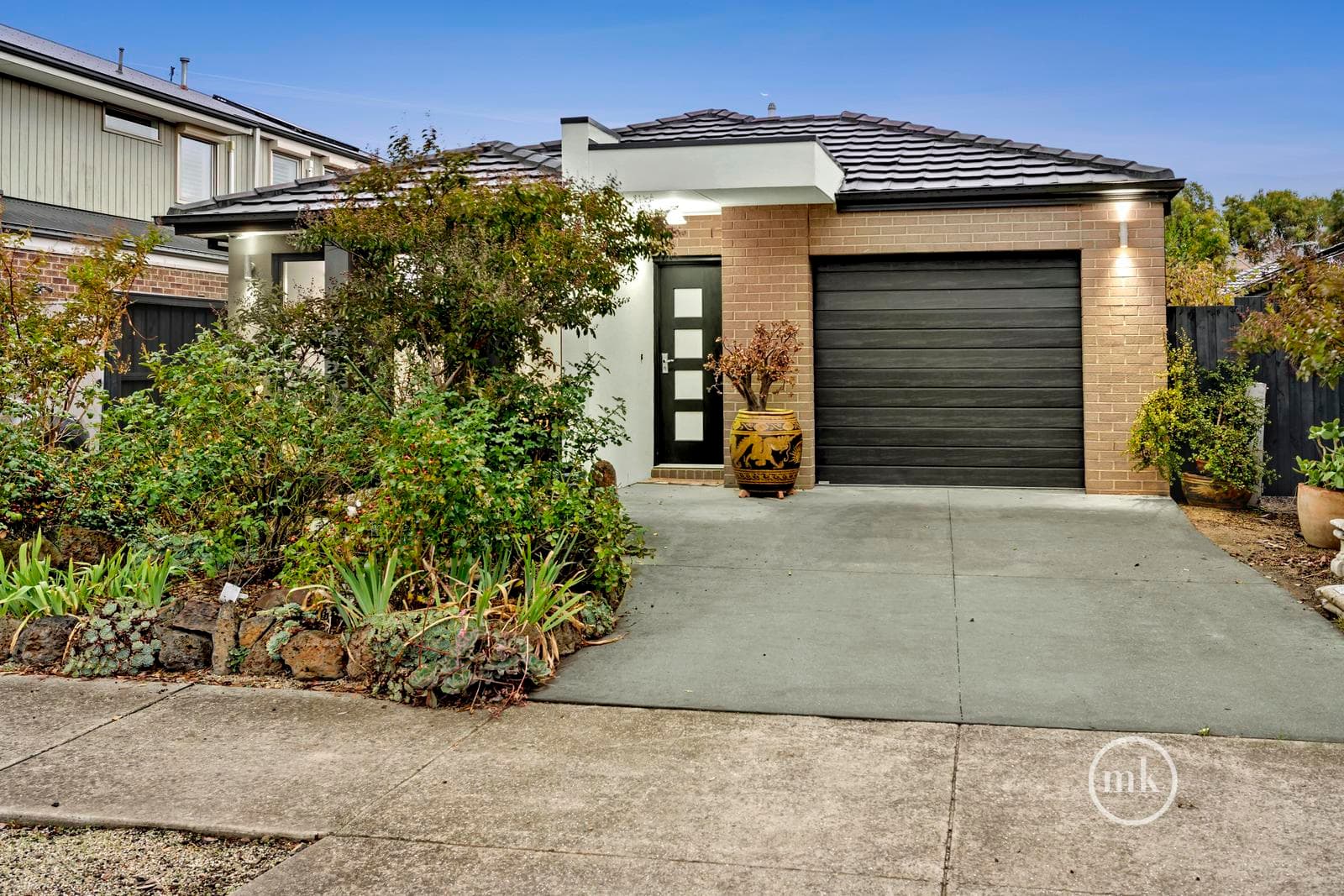 Mernda, Mernda - Thumbnail 2