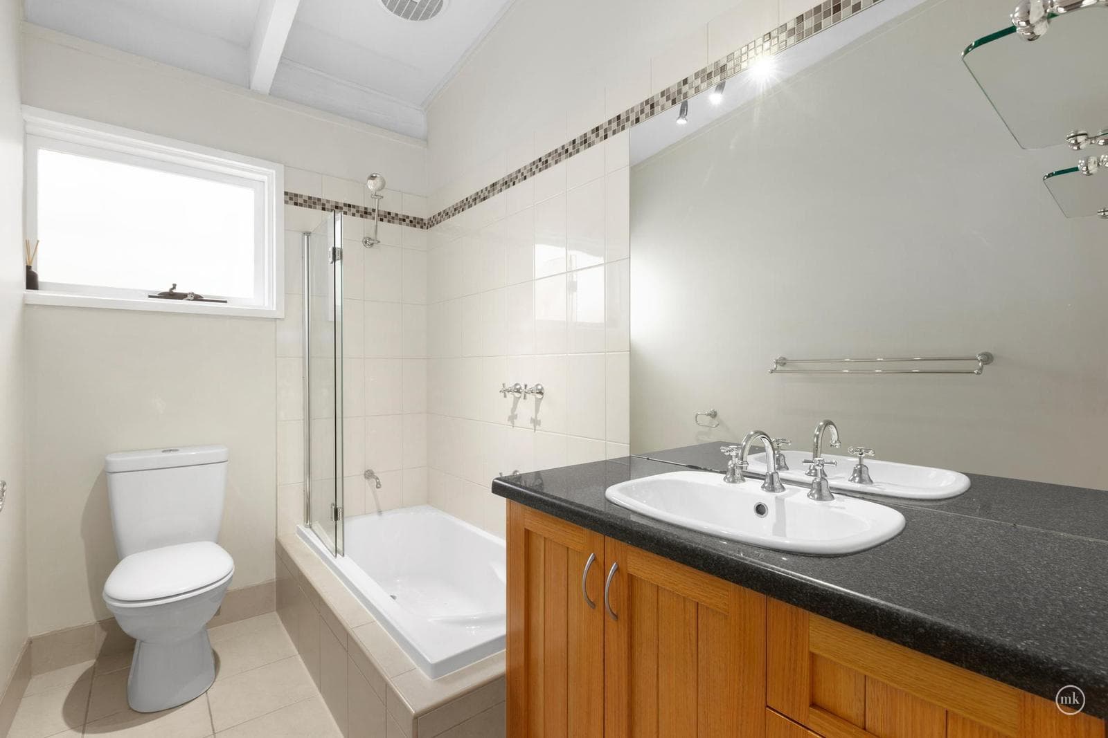 5 Field Street, Narooma, Hurstbridge - Thumbnail 8