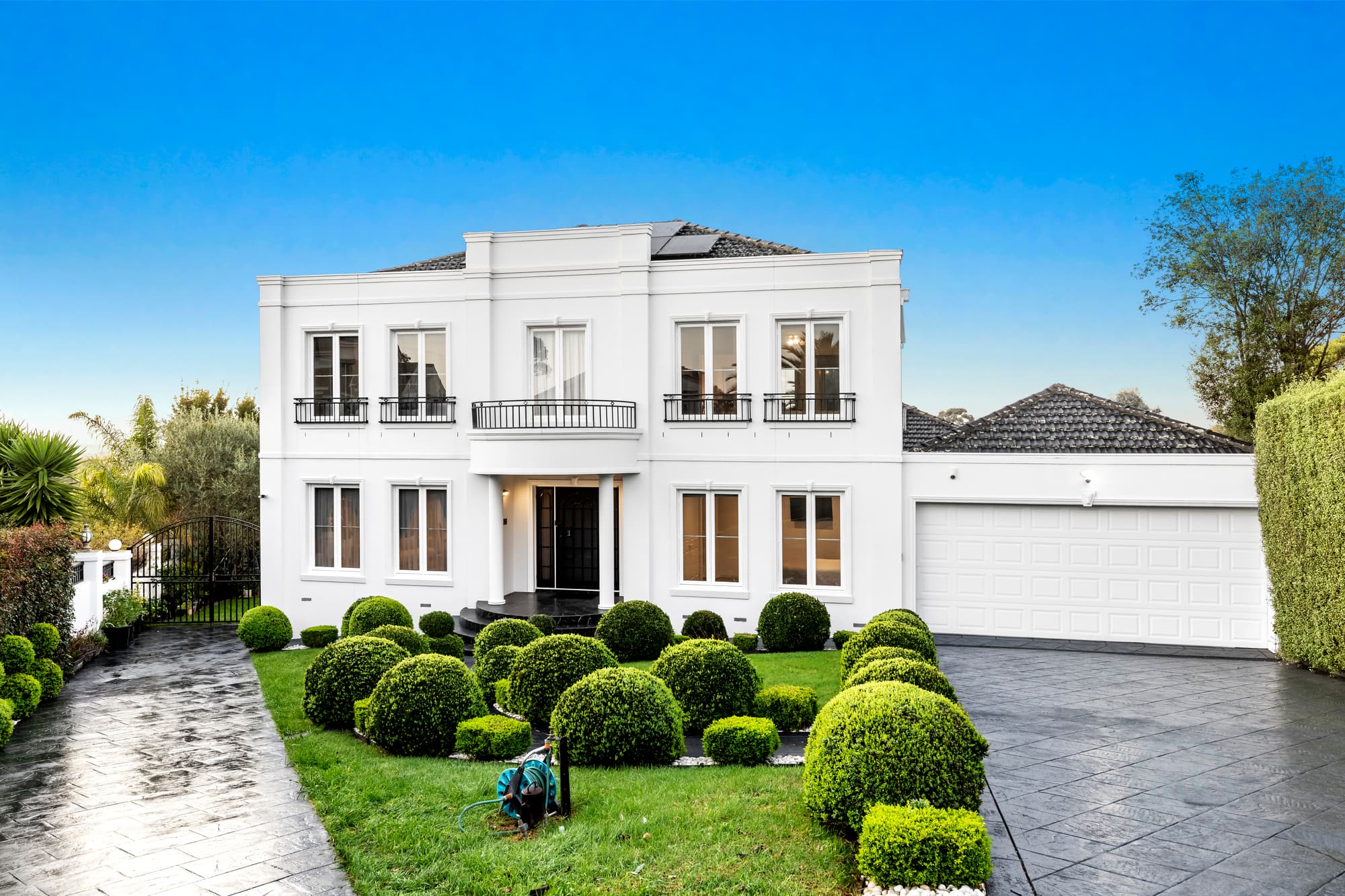 Greensborough, Greensborough - Thumbnail 2