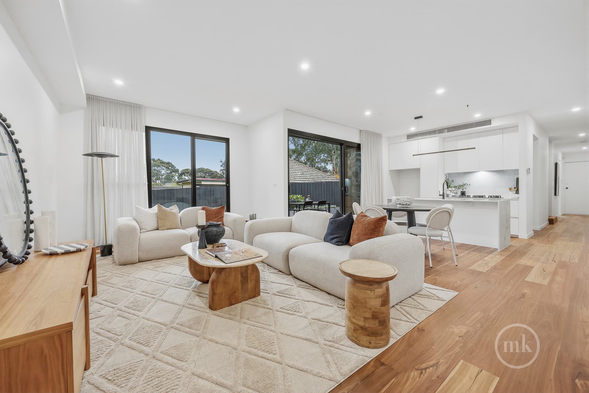 1-3/22 River Street, Briar Hill, Briar Hill - Thumbnail 3