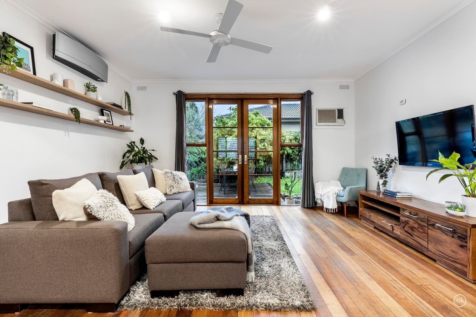 4 Hyde Court, Dandenong, Eltham - Thumbnail 2