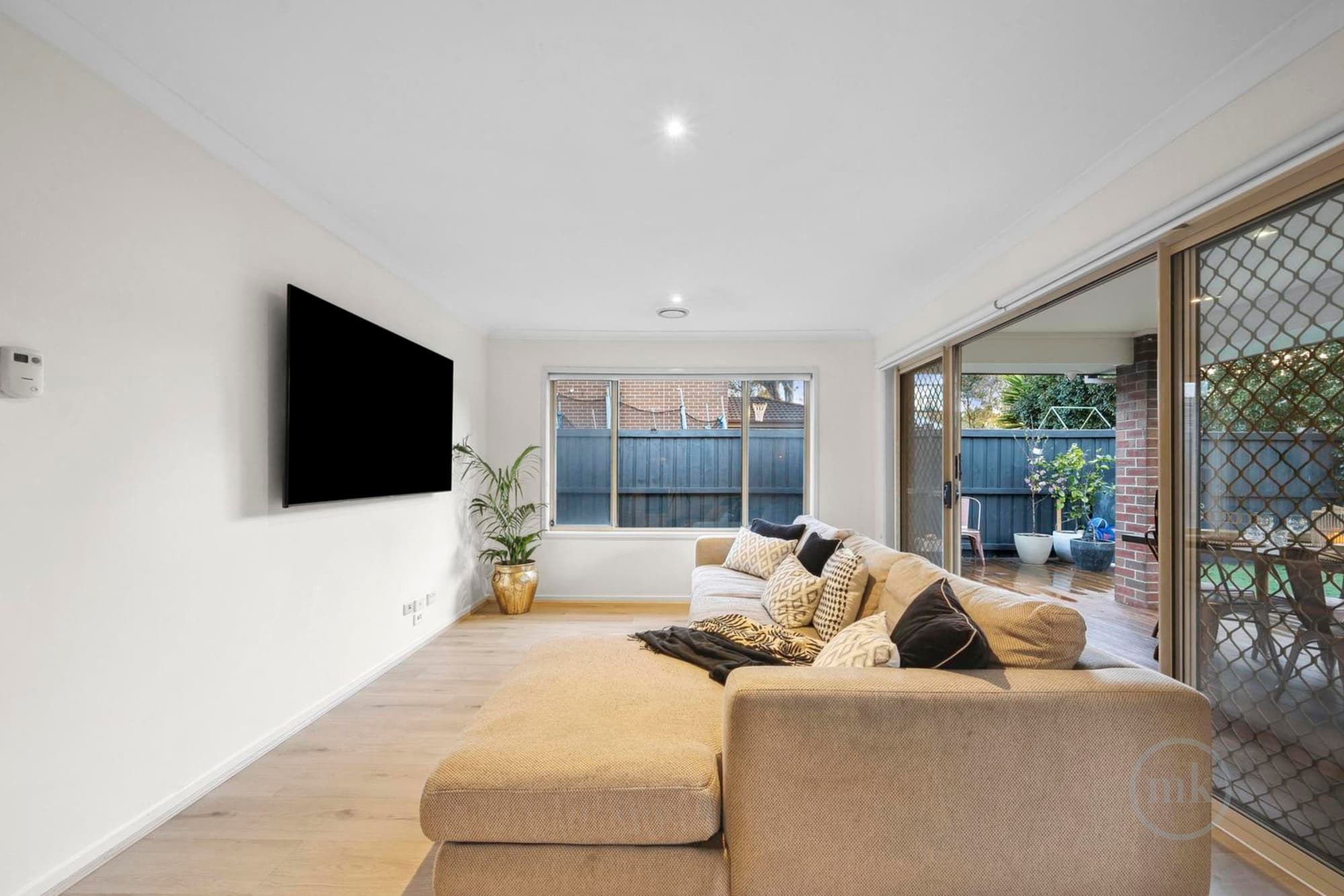 45 Coulthard Crescent, Doreen, Doreen - Thumbnail 3