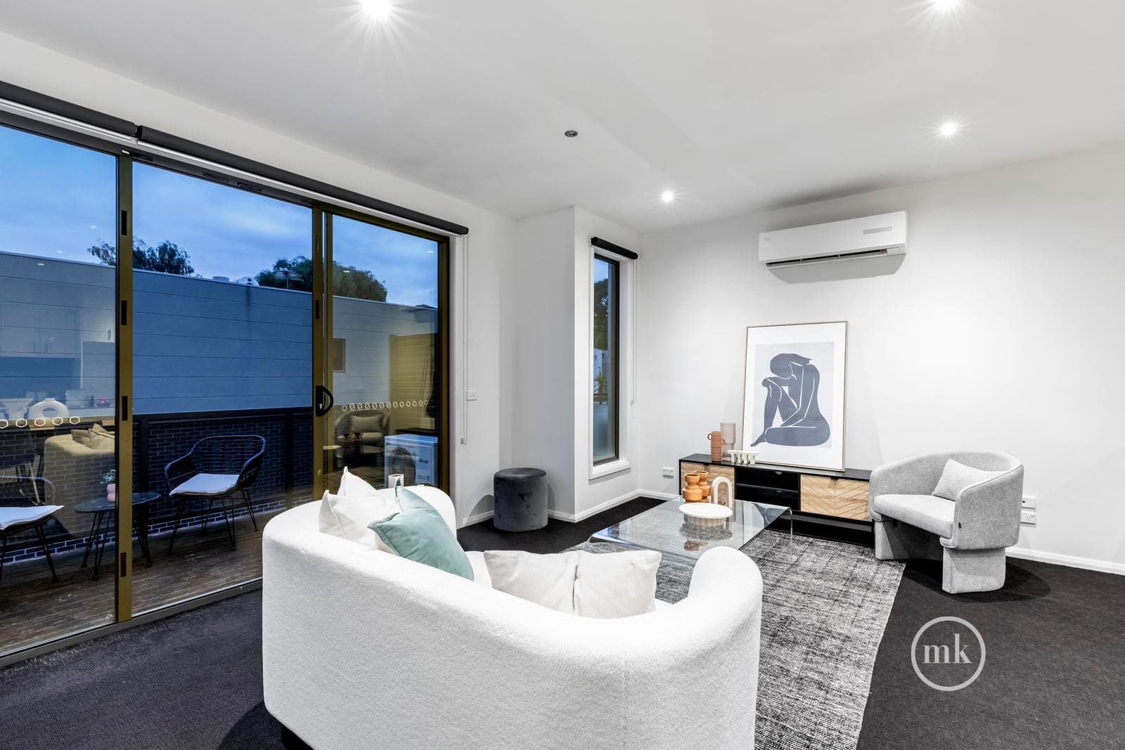 6/4 Vangelica Way, South Morang, South Morang - Thumbnail 3