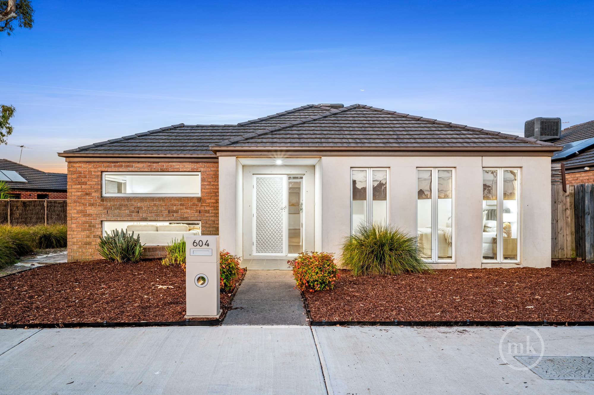604 Findon Road, South Morang, South Morang - Thumbnail 2