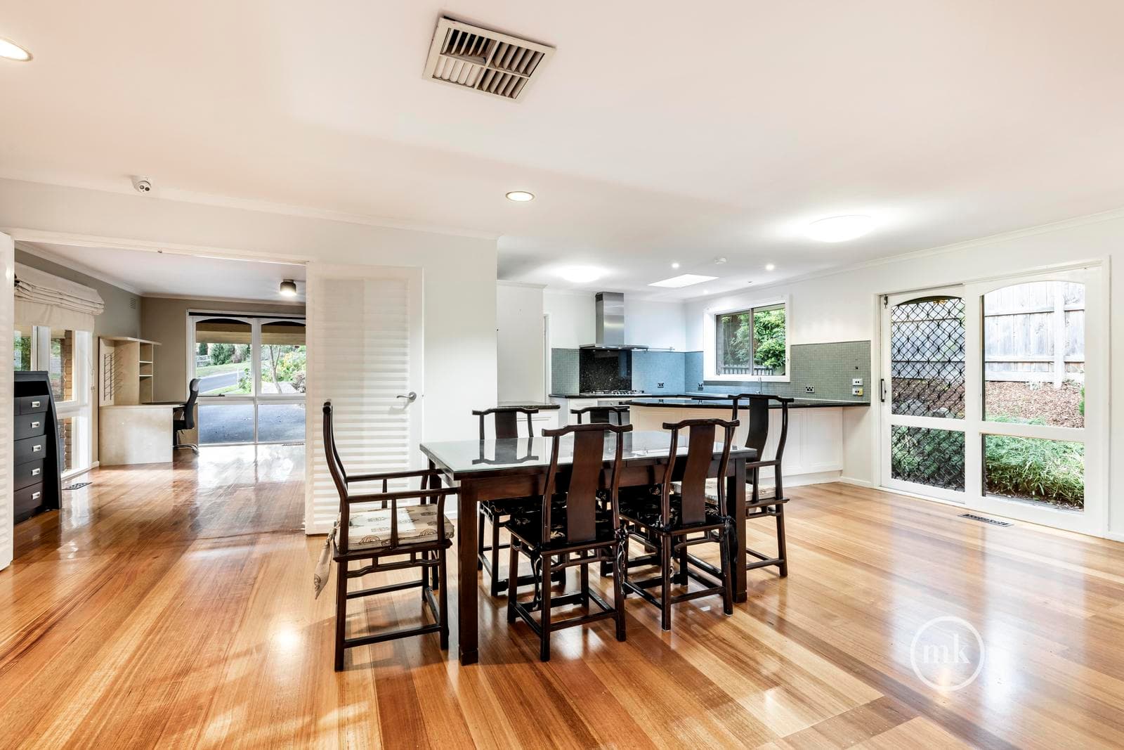 Greensborough, Greensborough - Thumbnail 4