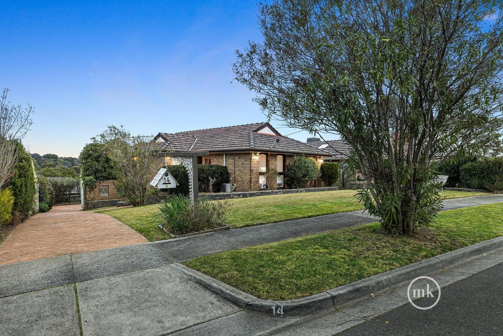 Greensborough, Greensborough - Thumbnail 2