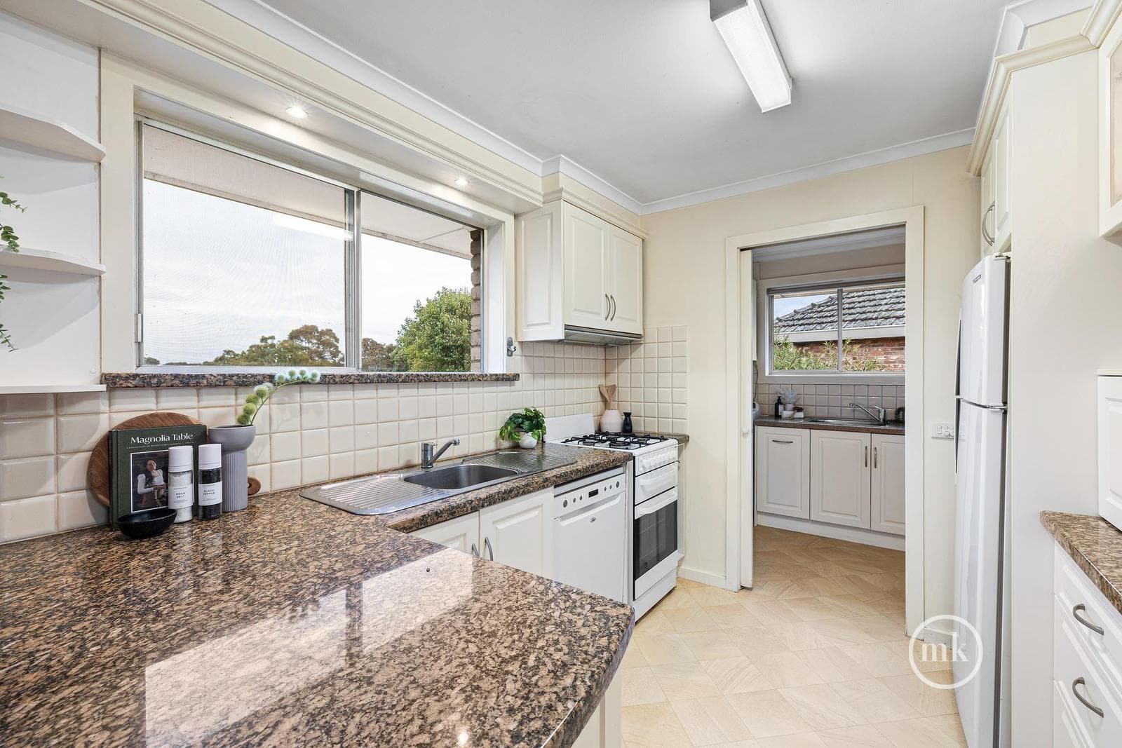 Greensborough, Greensborough - Thumbnail 6
