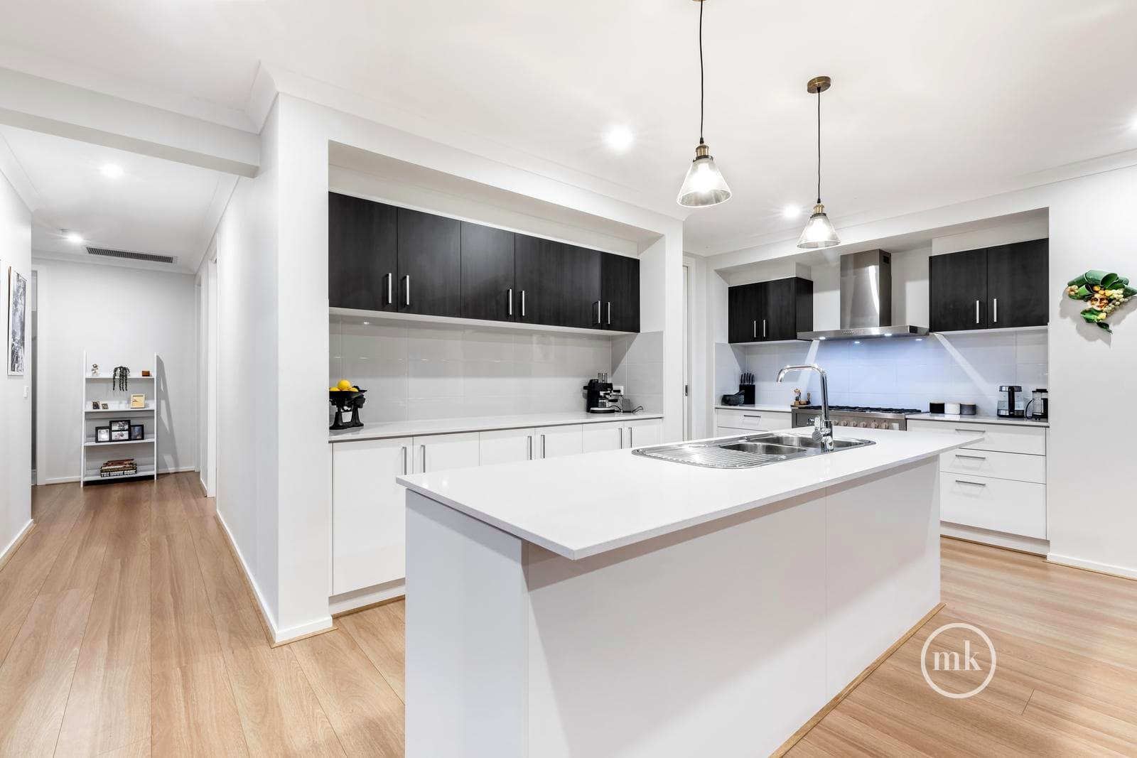 3 Broad Street, Greensborough, Greensborough - Thumbnail 5