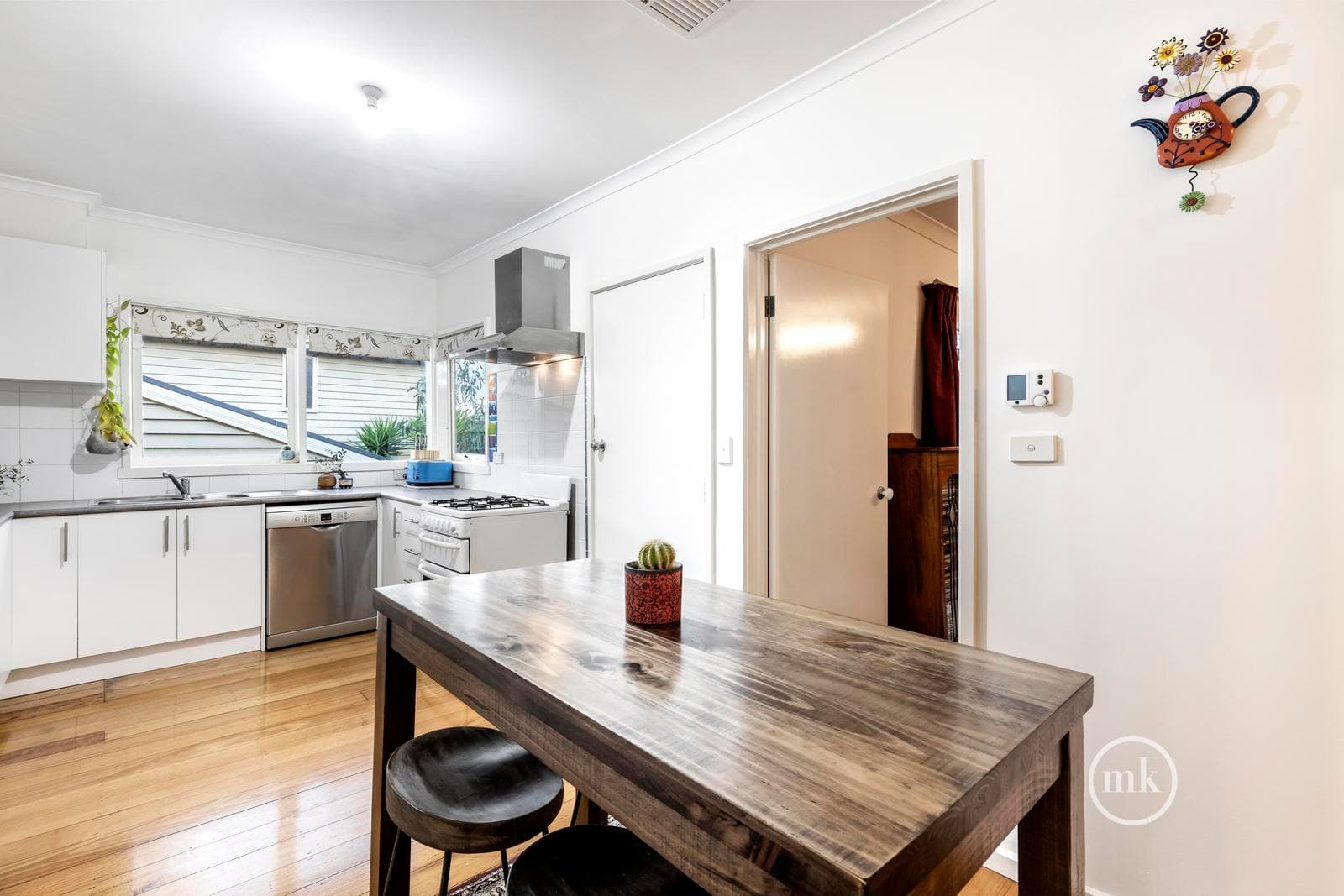 1/211 Nepean Street, Greensborough, Greensborough - Thumbnail 5