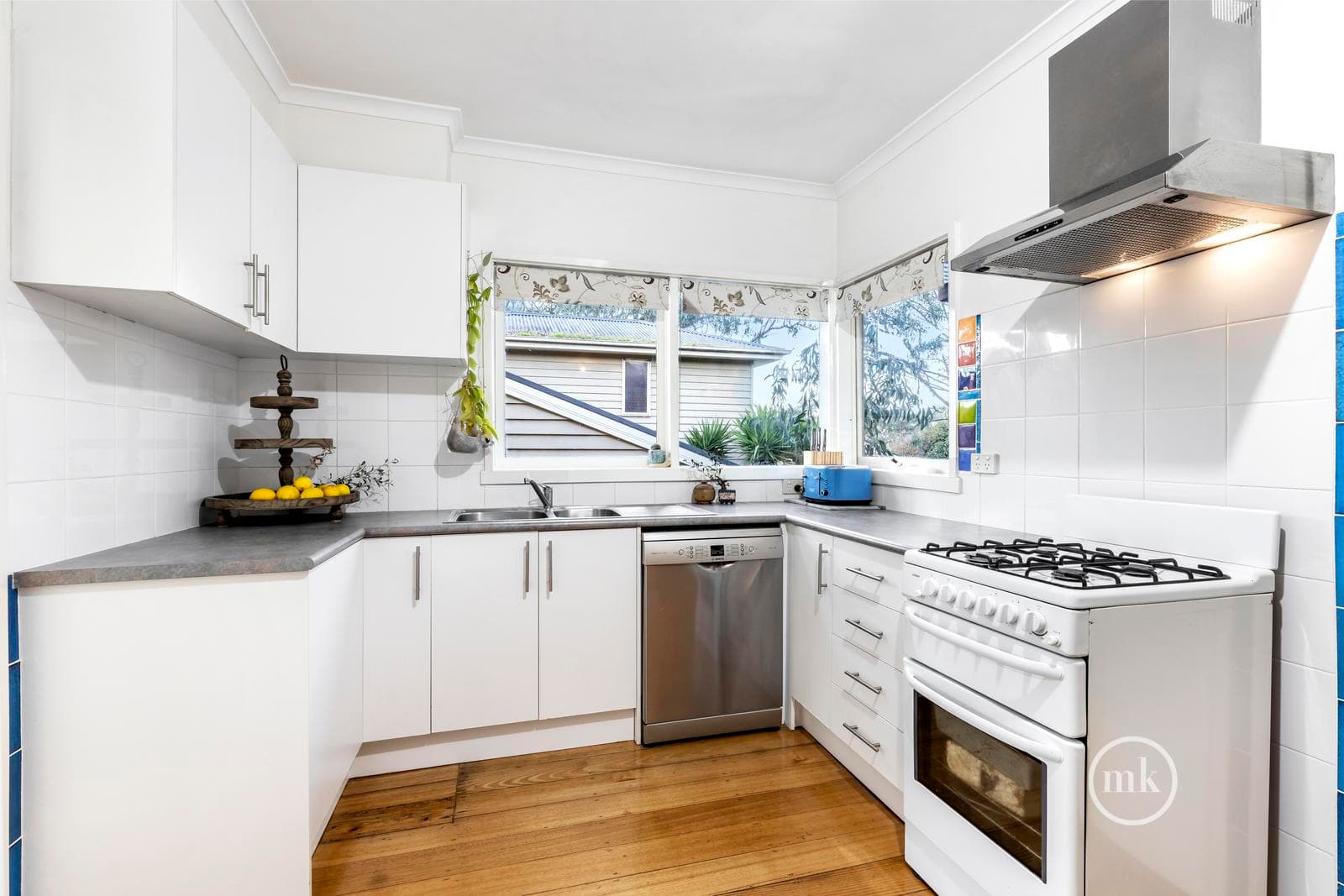 1/211 Nepean Street, Greensborough, Greensborough - Thumbnail 4