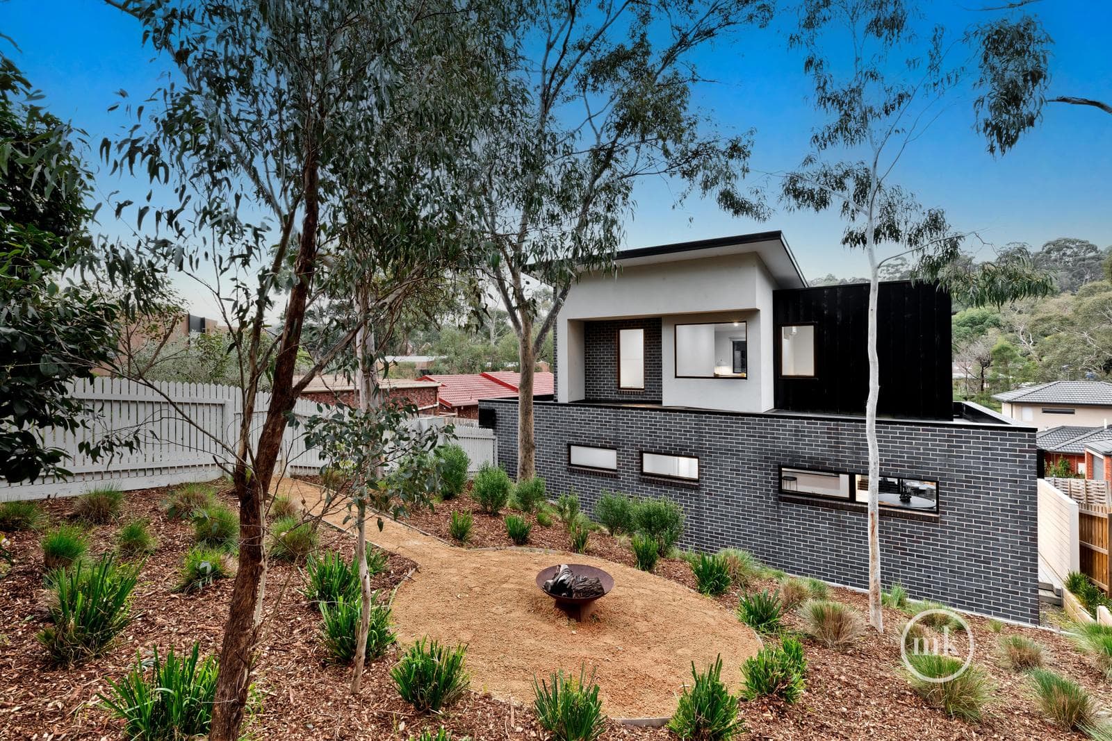 1/84 Karingal Drive, Eltham North, Eltham North - Thumbnail 2