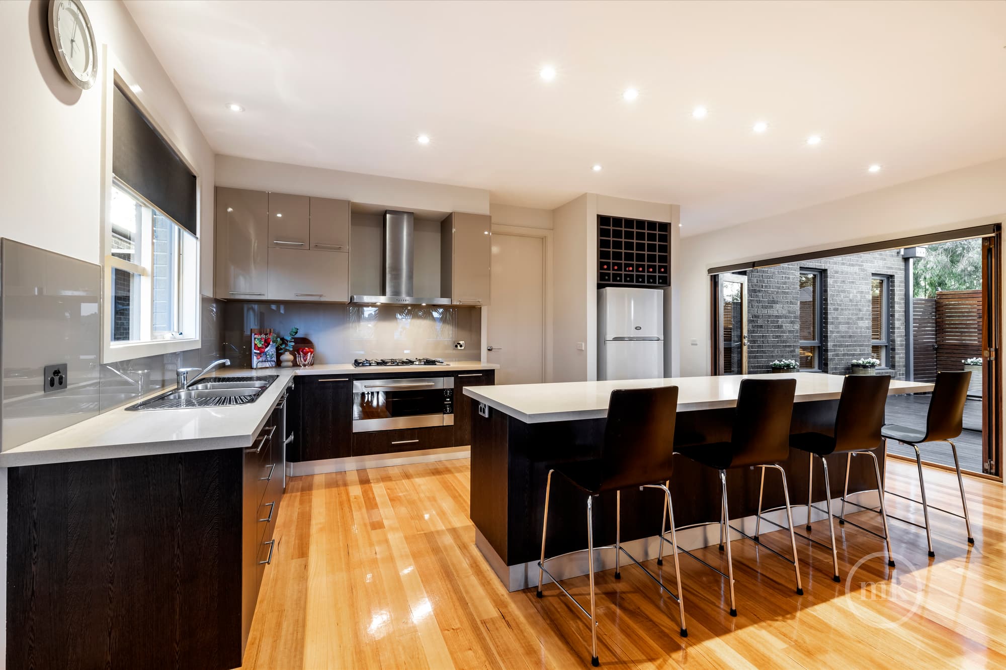 10 Curry Avenue, Greensborough, Greensborough - Thumbnail 7