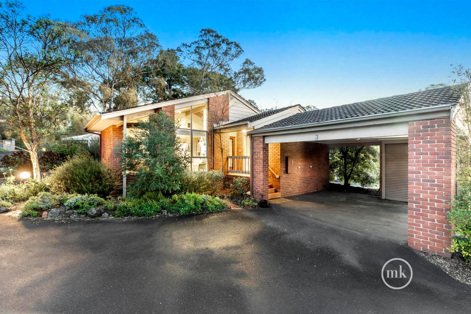 3/2a Doodson Court, Eltham, Eltham - Thumbnail 2