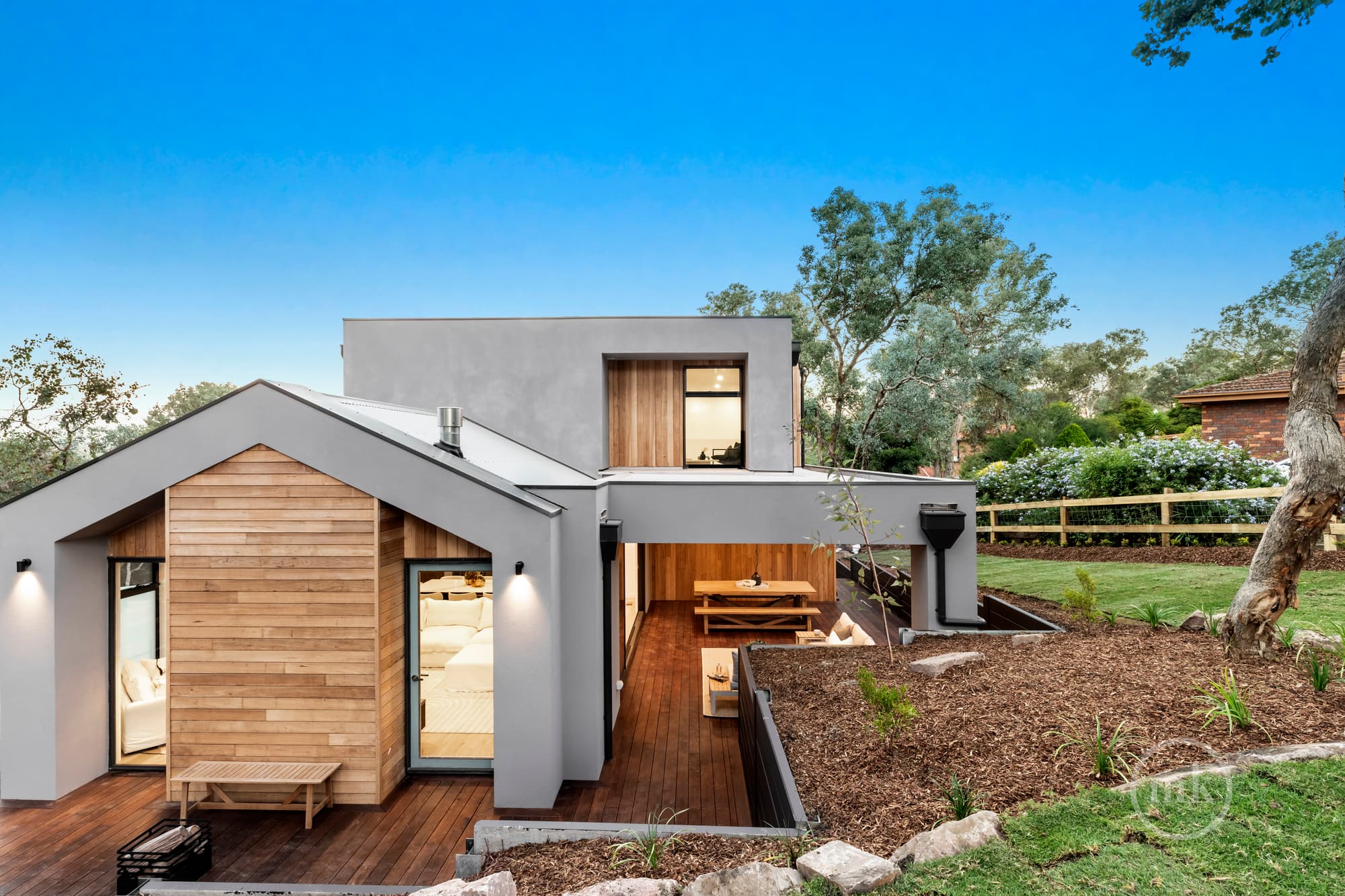 Eltham North, Eltham North - Thumbnail 2