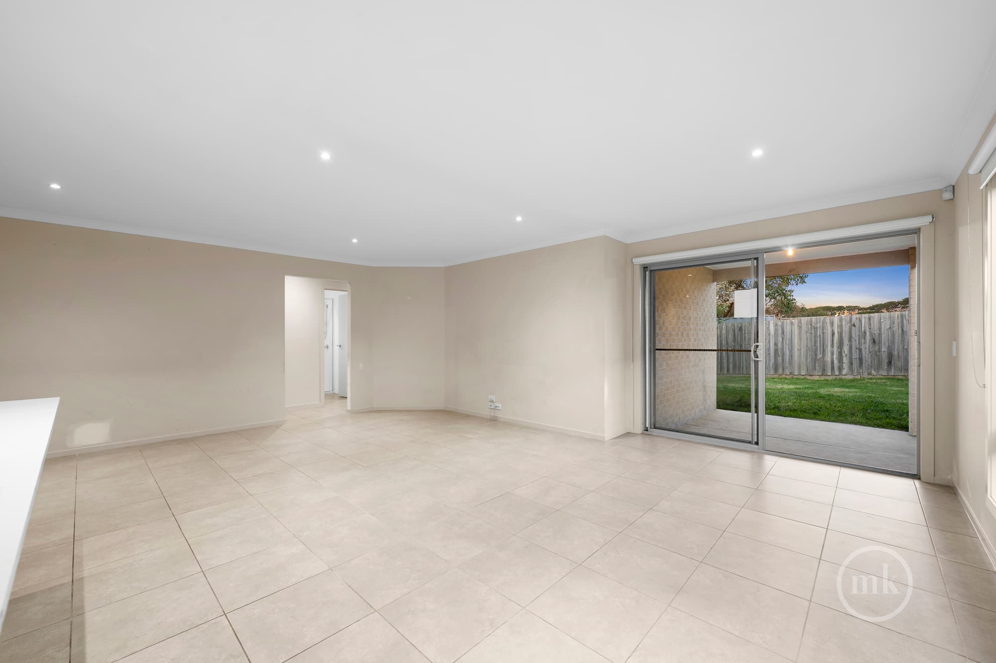 Mernda, Mernda - Thumbnail 3