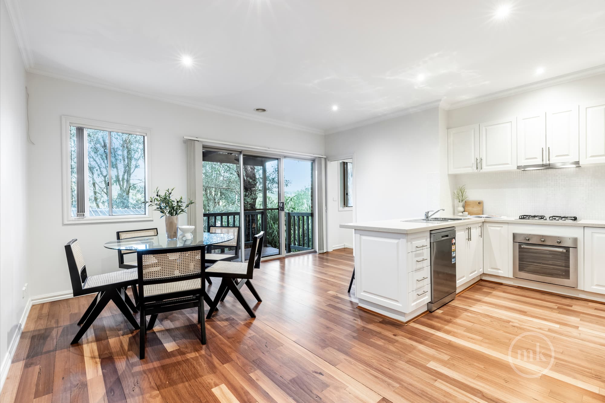 6/192-196 Sherbourne Road, Montmorency, Montmorency - Thumbnail 8