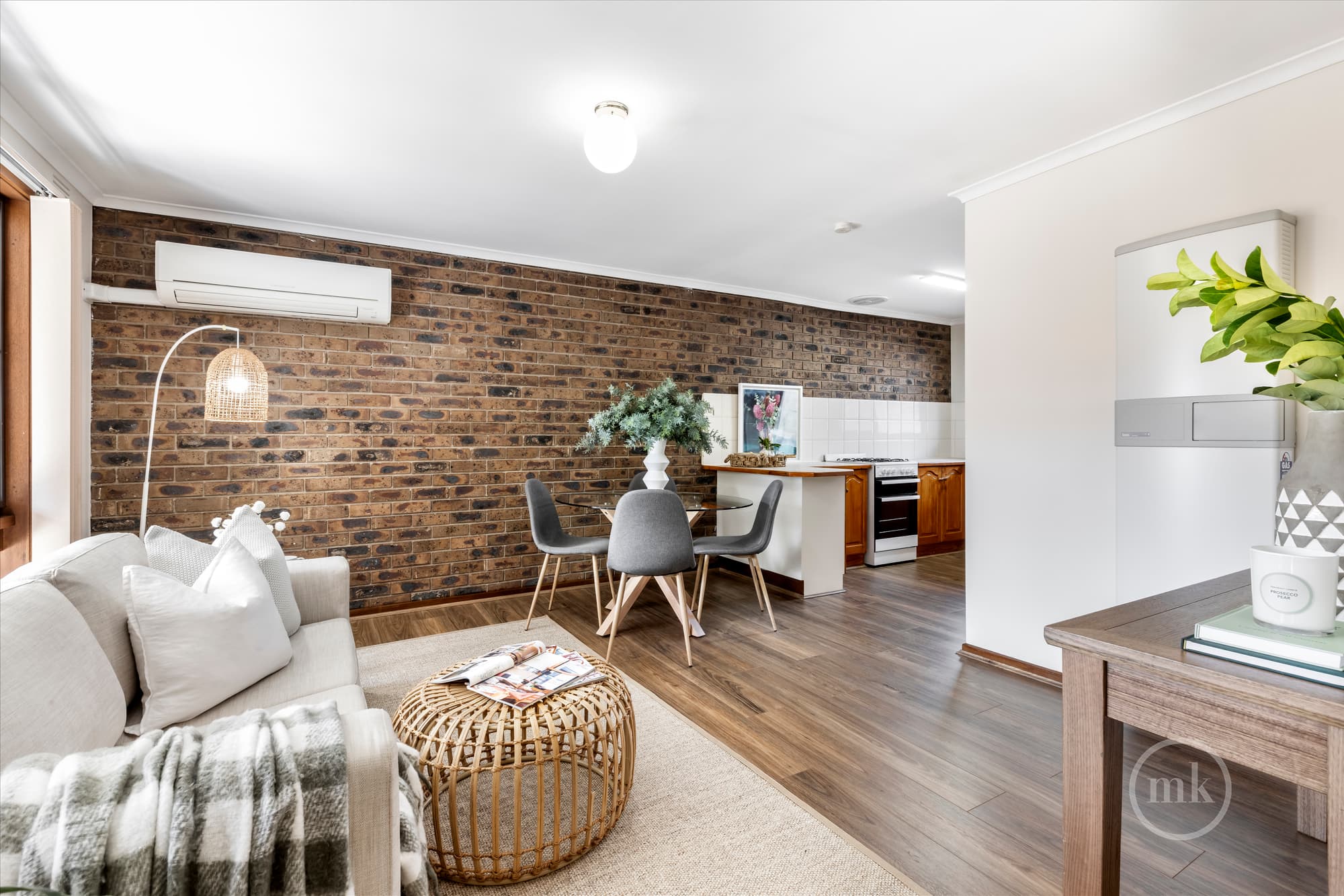 1/17 Gladstone Road, Briar Hill, Briar Hill - Thumbnail 3