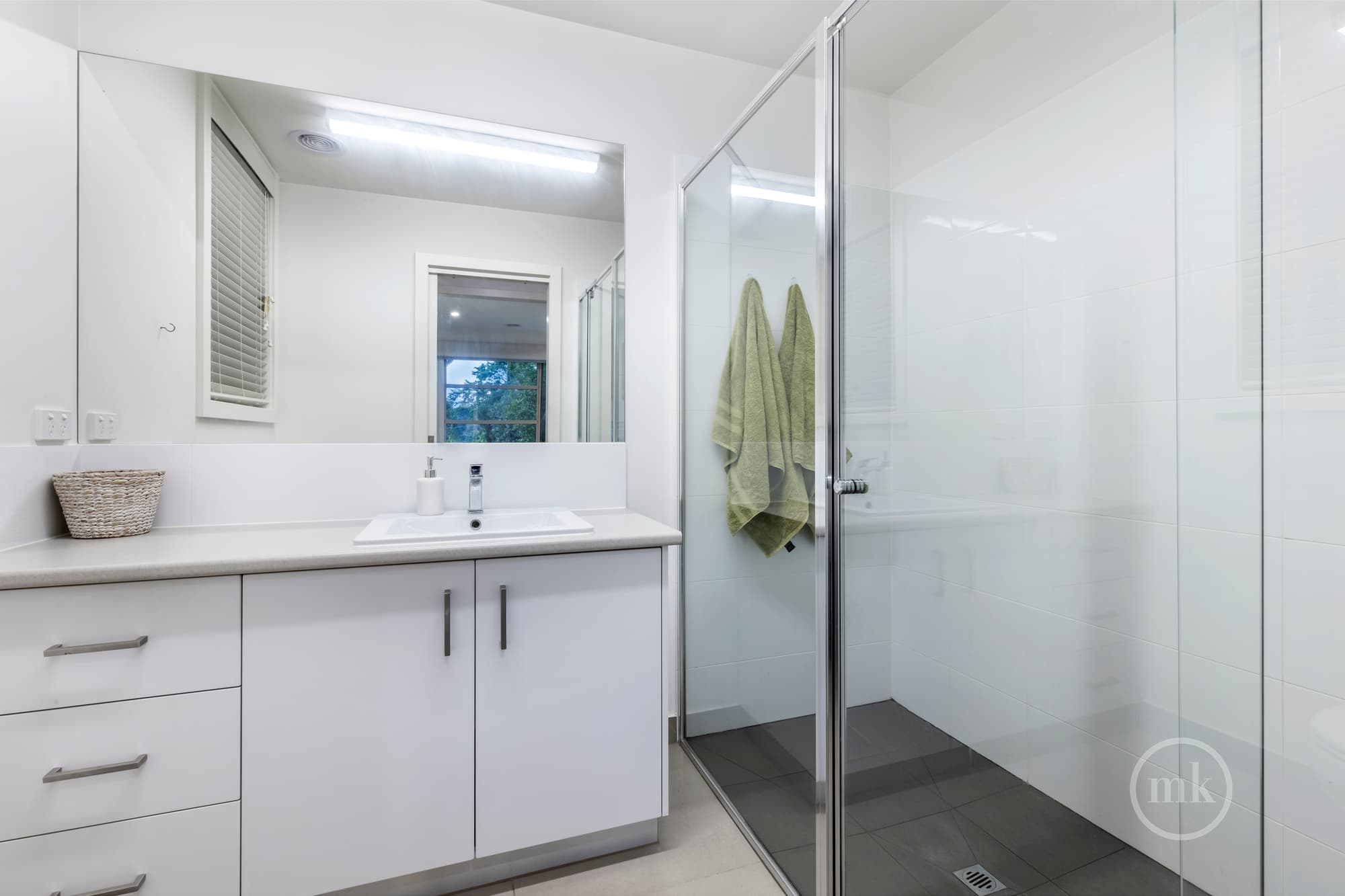 Greensborough, Greensborough - Thumbnail 8