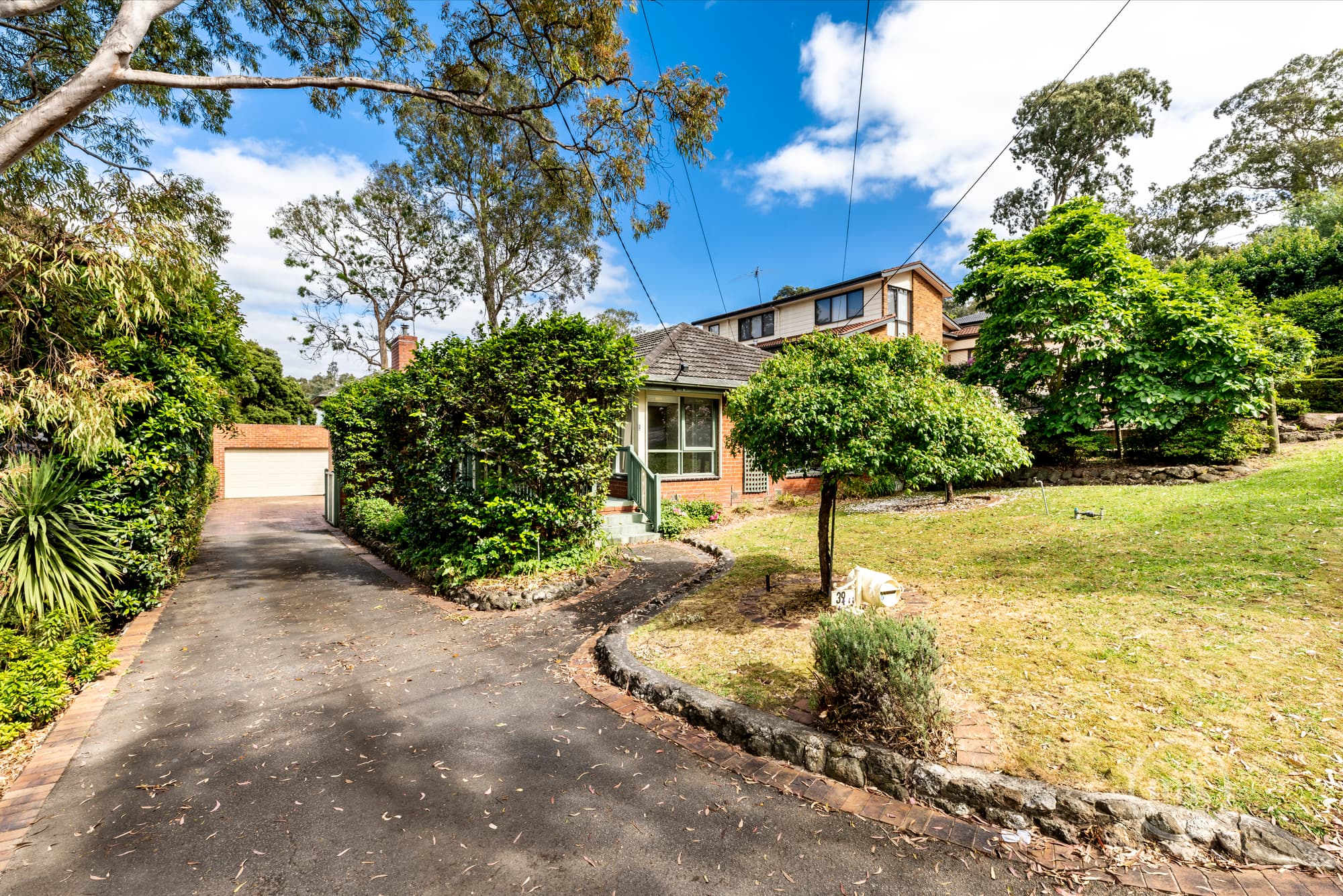 Eltham, Eltham - Thumbnail 2