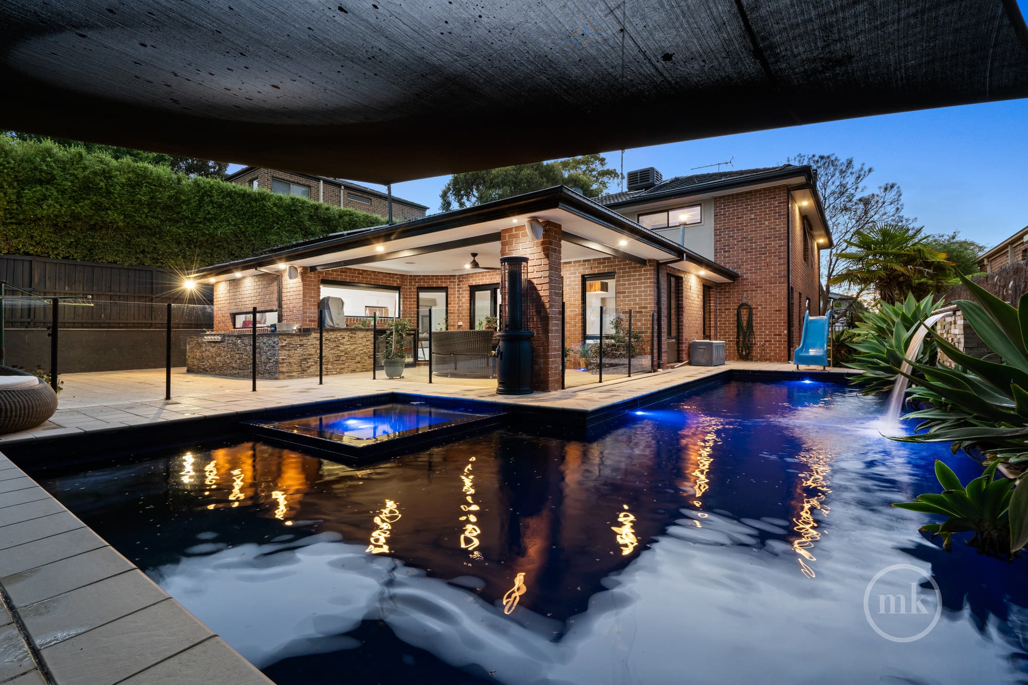 5 Viola Close, Greensborough, Croydon - Thumbnail 2