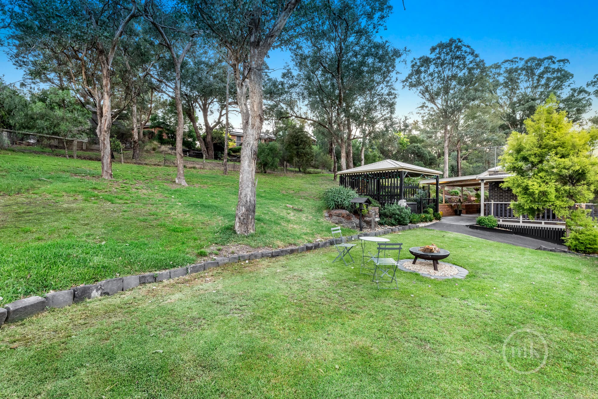 Hurstbridge, Hurstbridge - Thumbnail 7