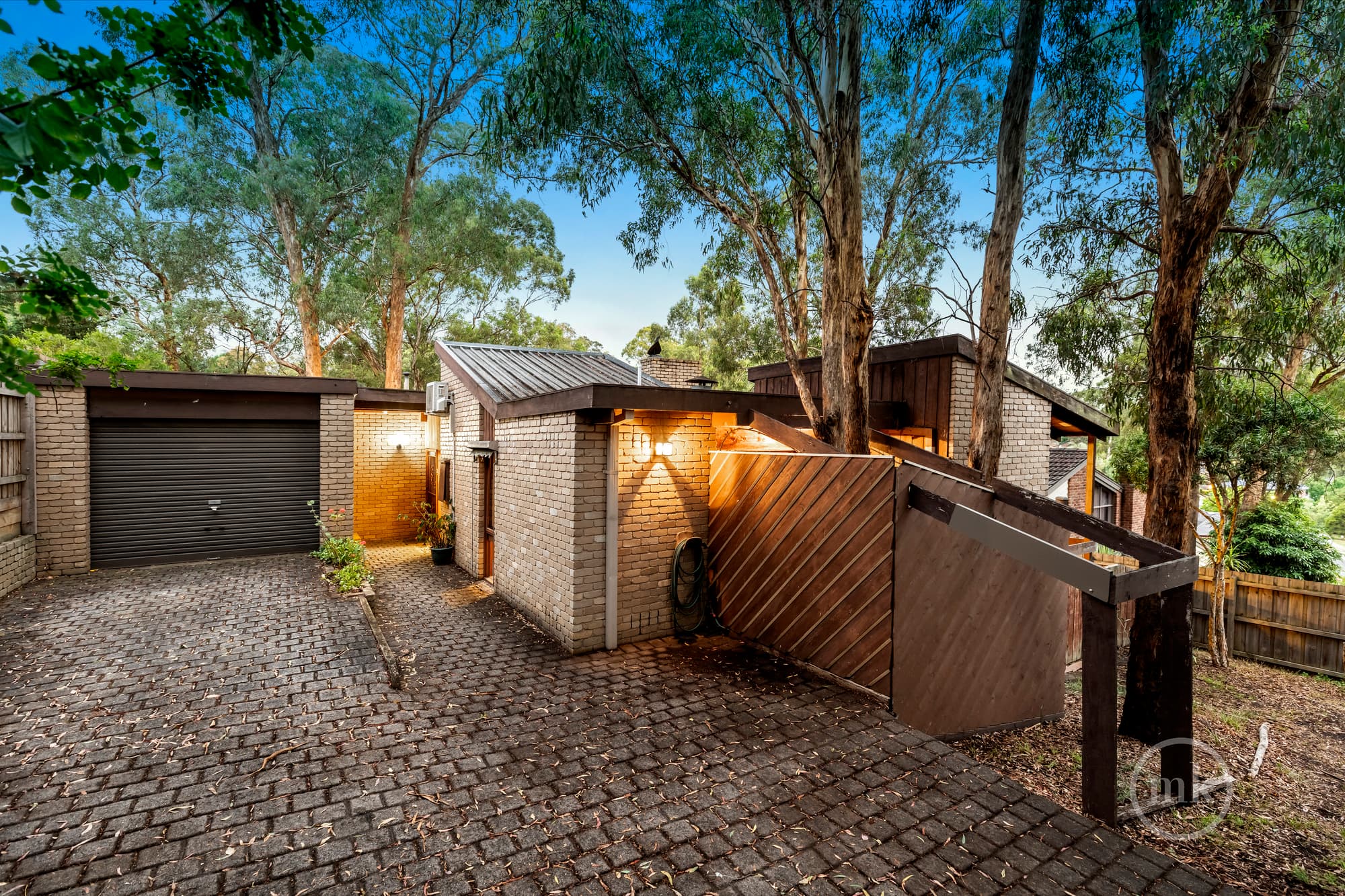 Greensborough, Greensborough - Thumbnail 2