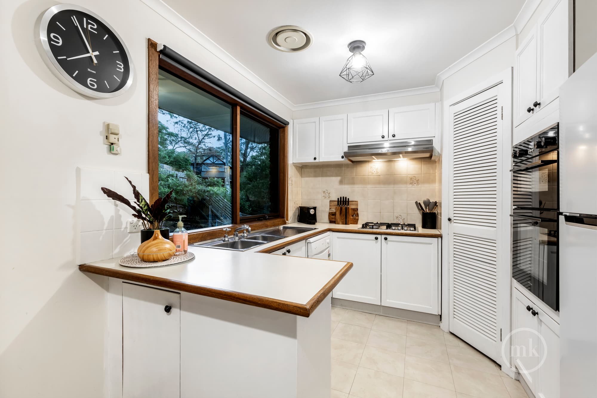 4/82-84 Diamond Creek Road, Greensborough, Greensborough - Thumbnail 6