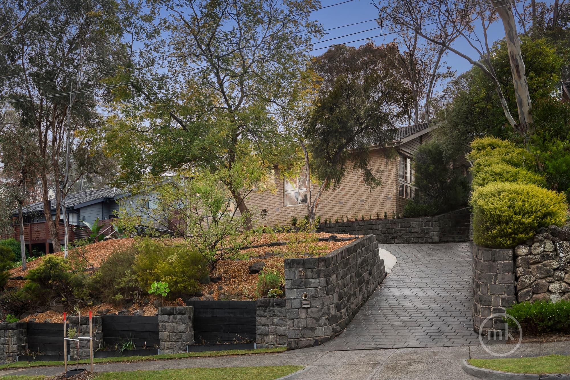 28 Bishop Avenue, Diamond Creek, Diamond Creek - Thumbnail 4