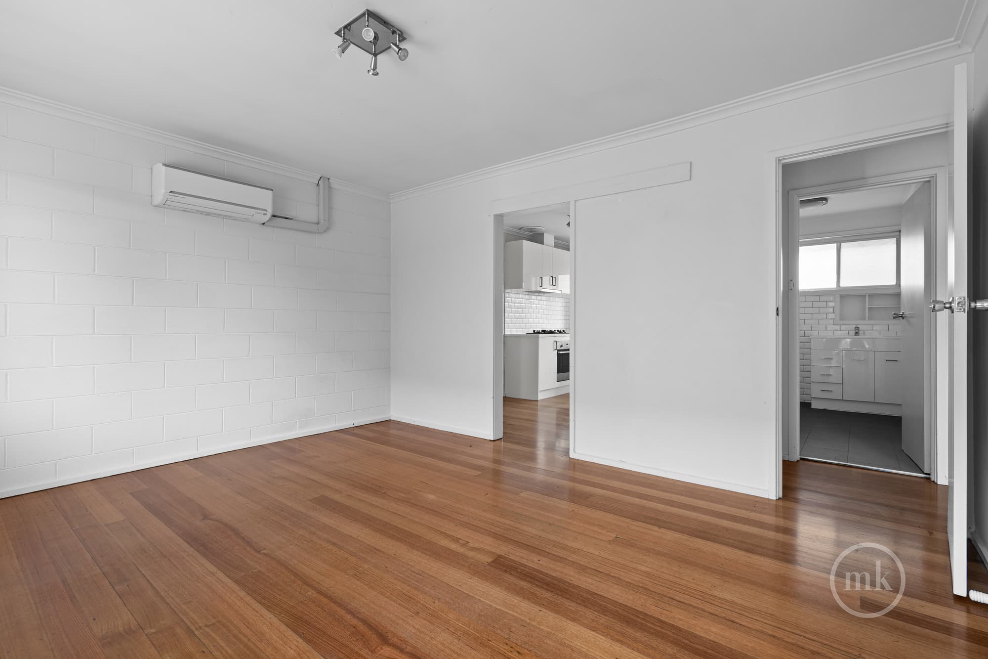 1-3/88 Mcfadzean Avenue, Reservoir, Reservoir - Thumbnail 5