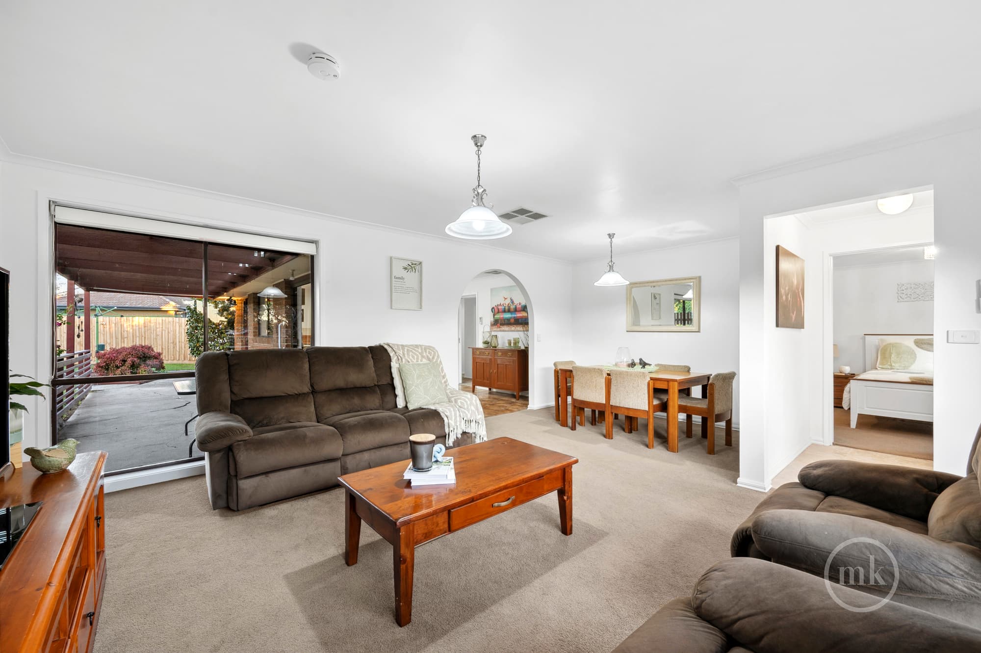 329 Yallambie Road, Yallambie, Mill Park - Thumbnail 5