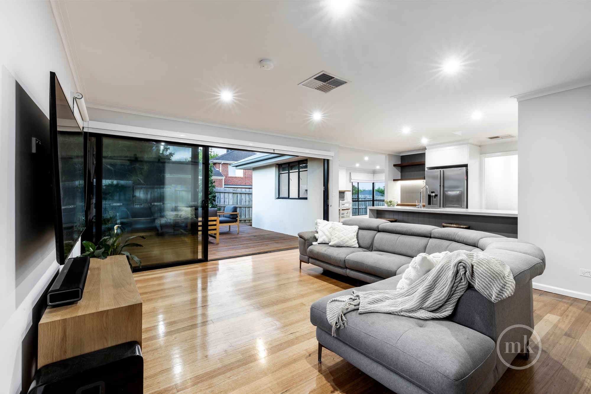 Greensborough, Greensborough - Thumbnail 2