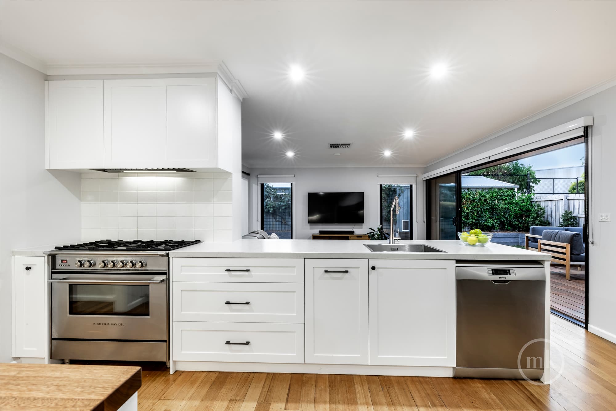 Greensborough, Greensborough - Thumbnail 3