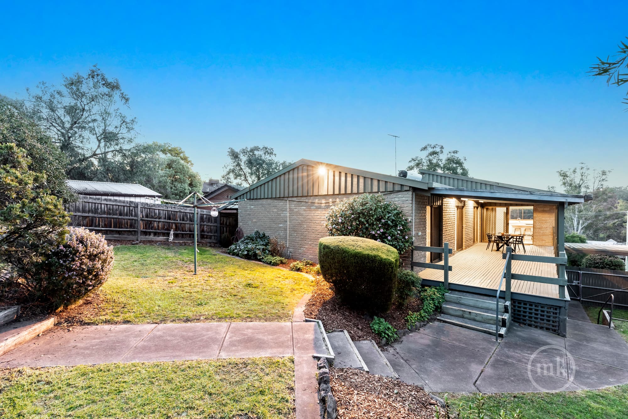 Hurstbridge, Hurstbridge - Thumbnail 8