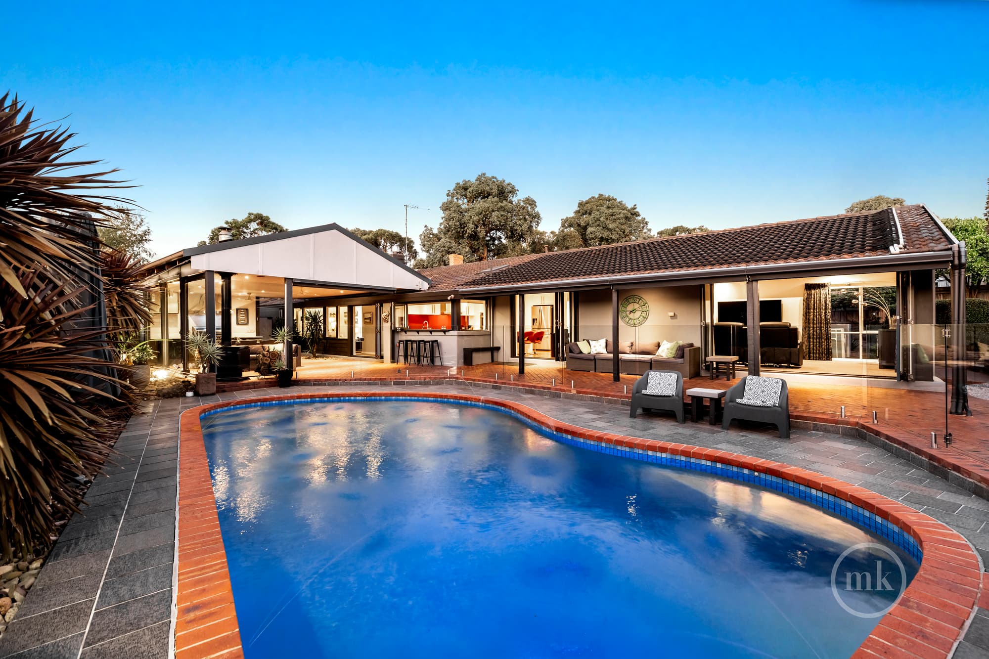 Eltham North, Eltham North - Thumbnail 2