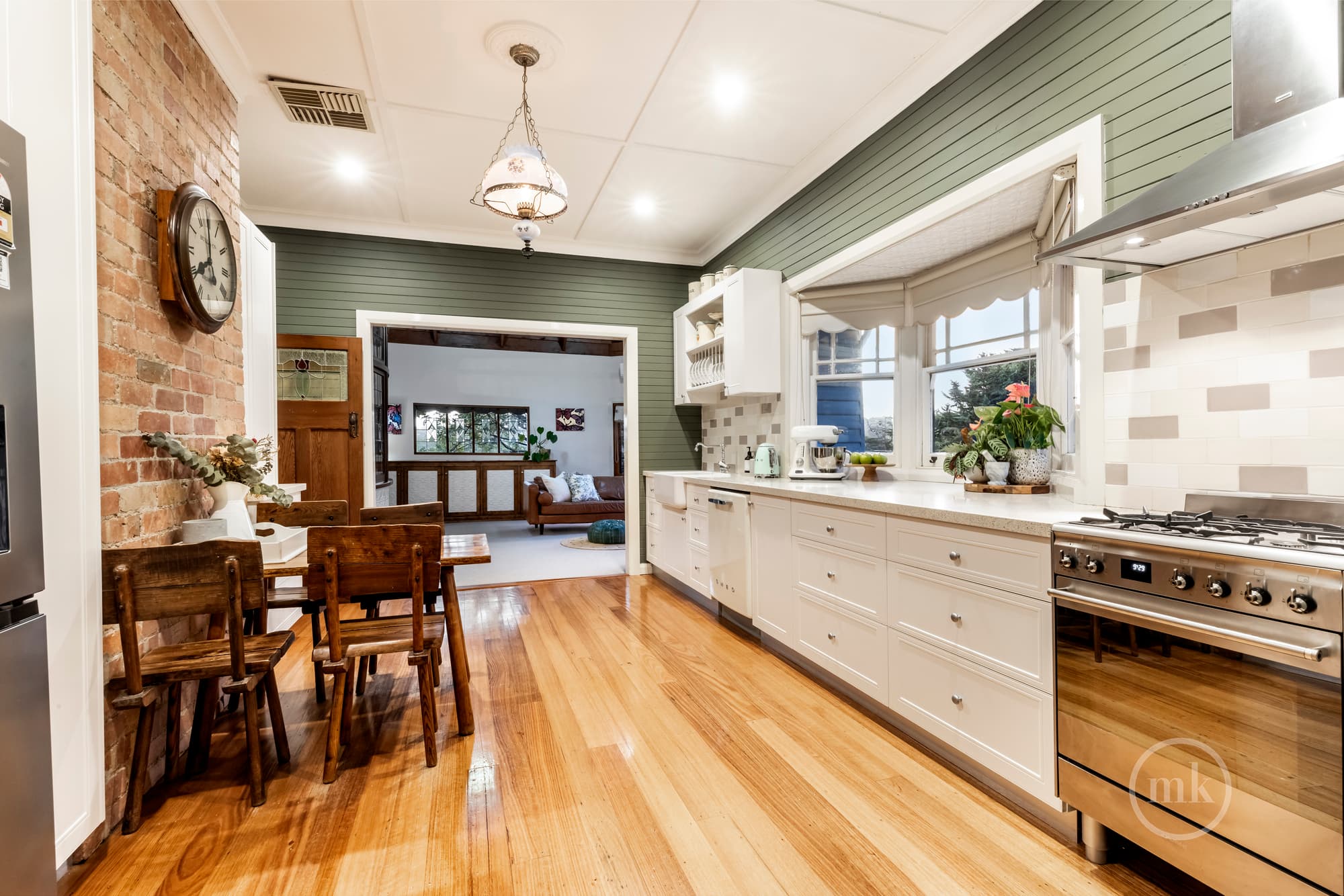 2 Damian Close, MORNINGTON, Eltham - Thumbnail 6